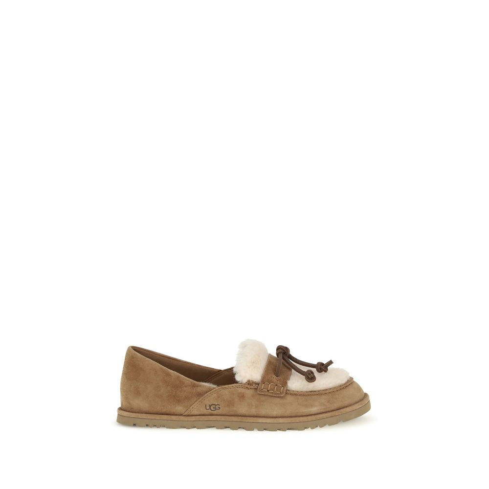 UGG Beige Wildleder-Loafer zum Hineinschlüpfen