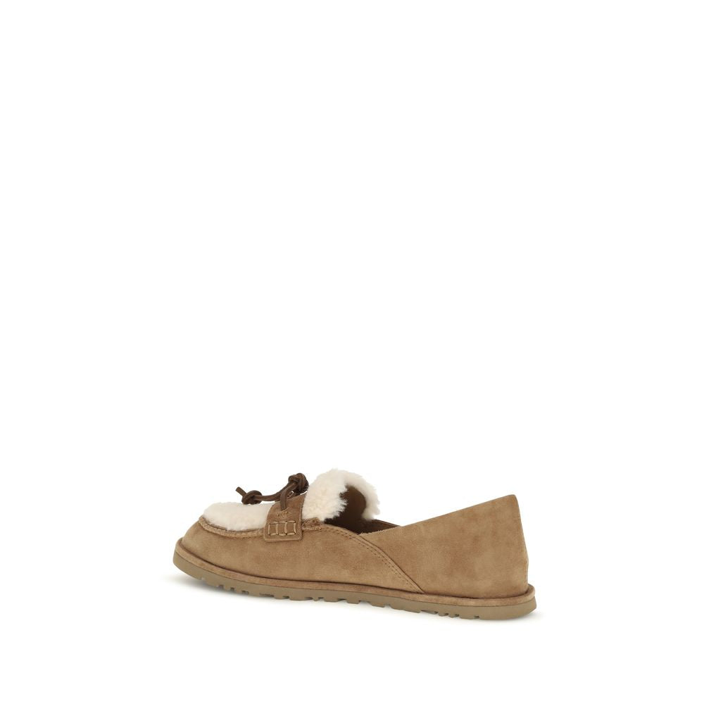UGG Beige Wildleder-Loafer zum Hineinschlüpfen