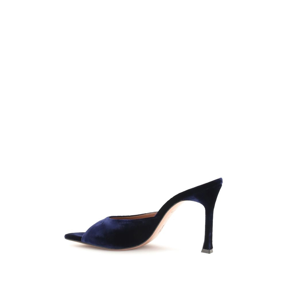 Amina Muaddi Blaue Samt-Stiletto-Sandalen