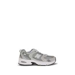 New Balance Graue Polyamid-Sneaker für sportliche Aktivitäten