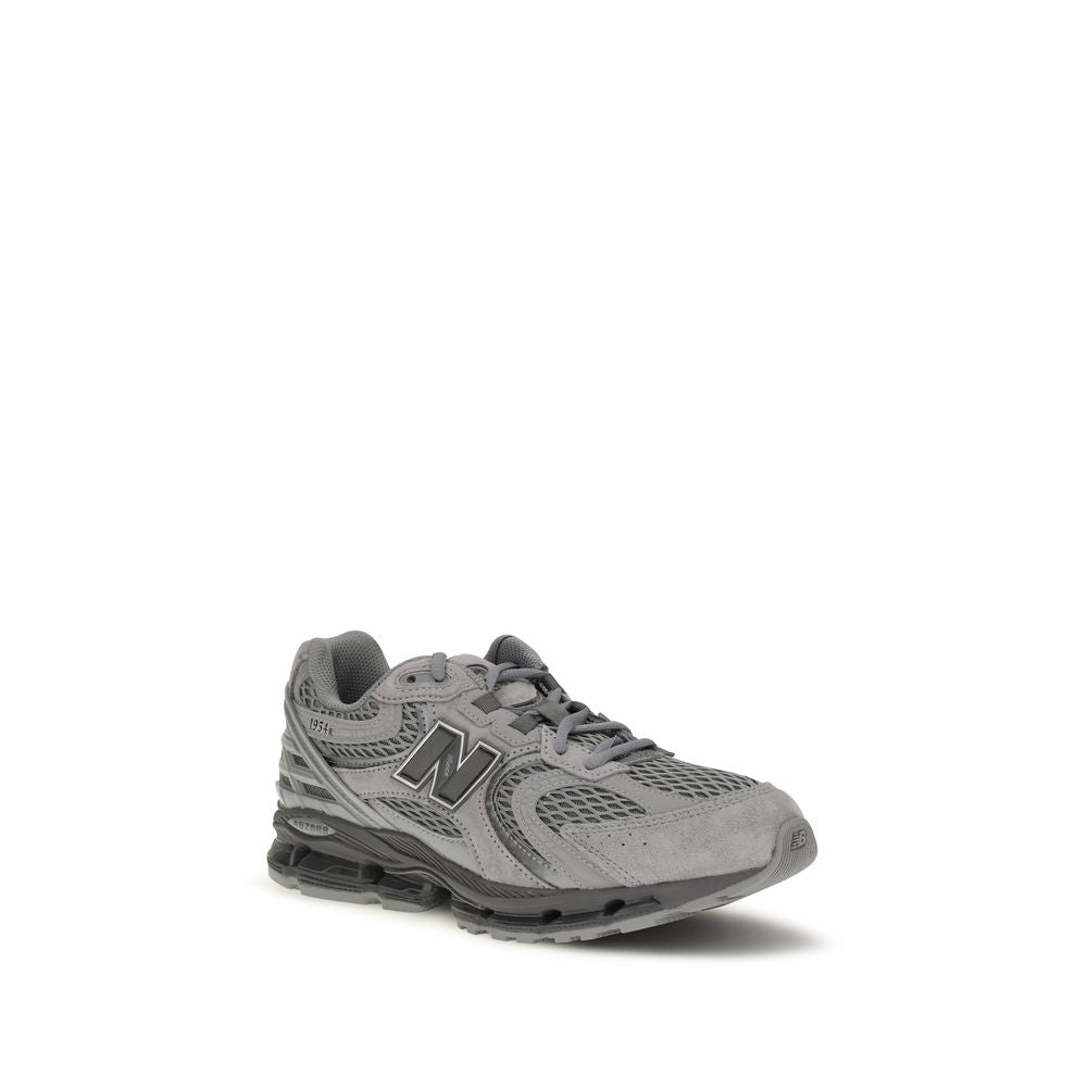 New Balance Graue Stoff-Sneaker mit niedrigem Schaft