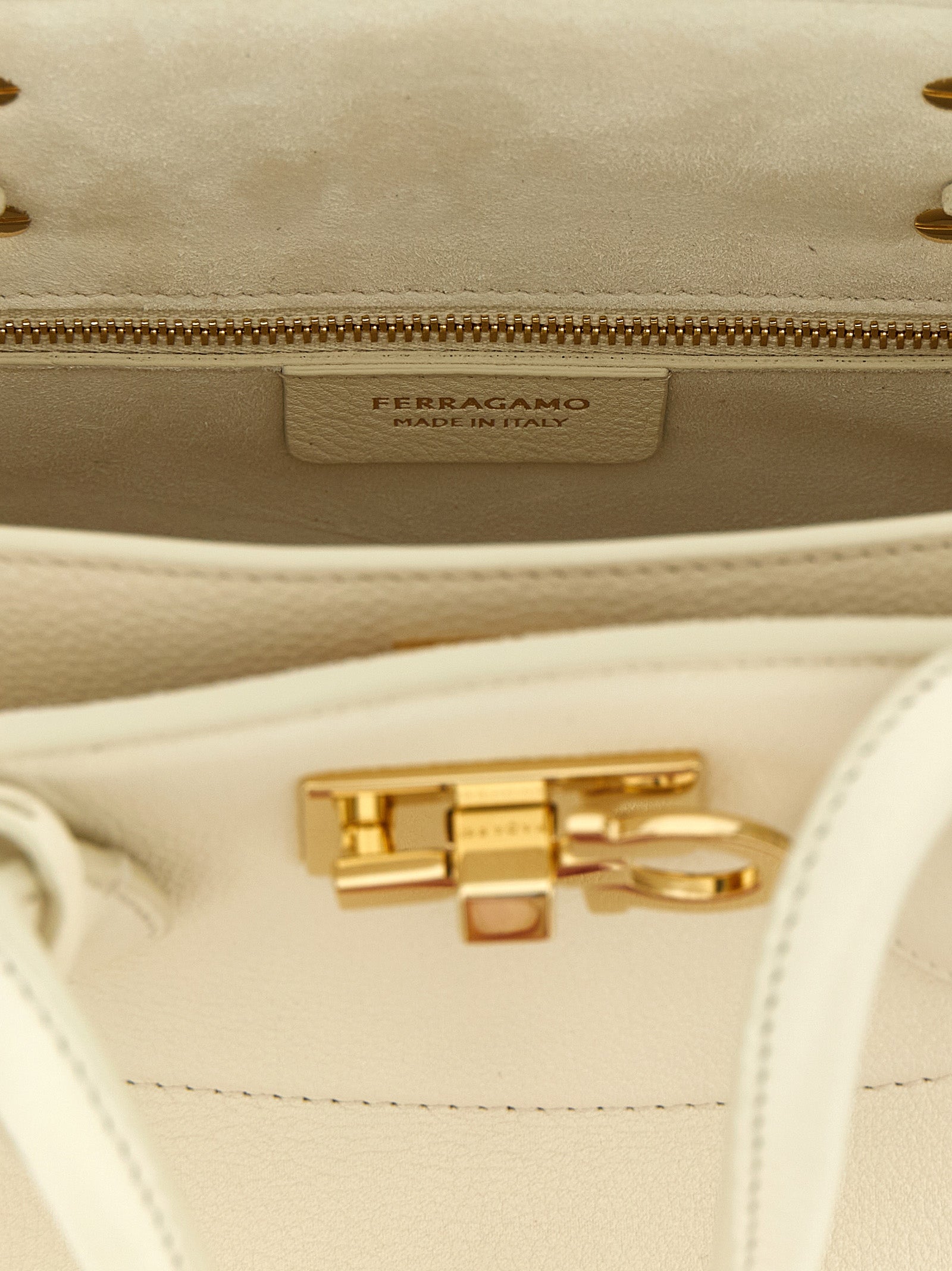 Ferragamo Weiße Kalbsleder-Handtasche