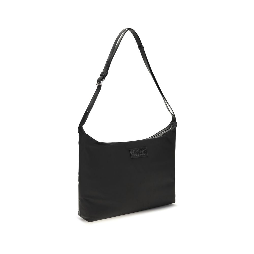 MM6 Schwarze Schultertasche aus Polyamid