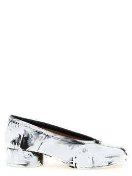 Maison Margiela Zweifarbige Pumps aus Lammleder mit mittlerem Absatz