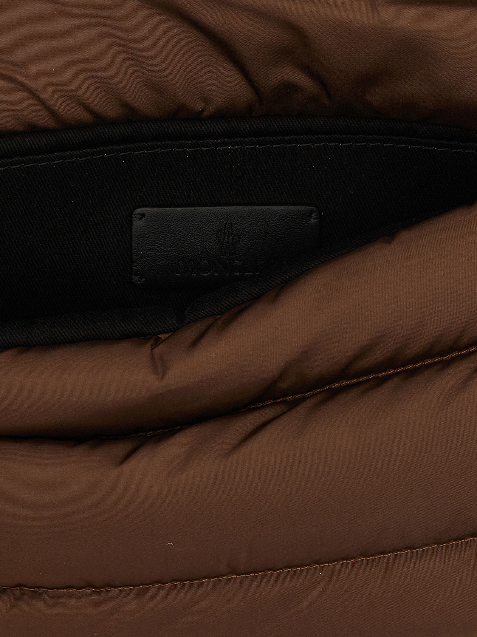 Moncler Schultertasche aus braunem Polyamid