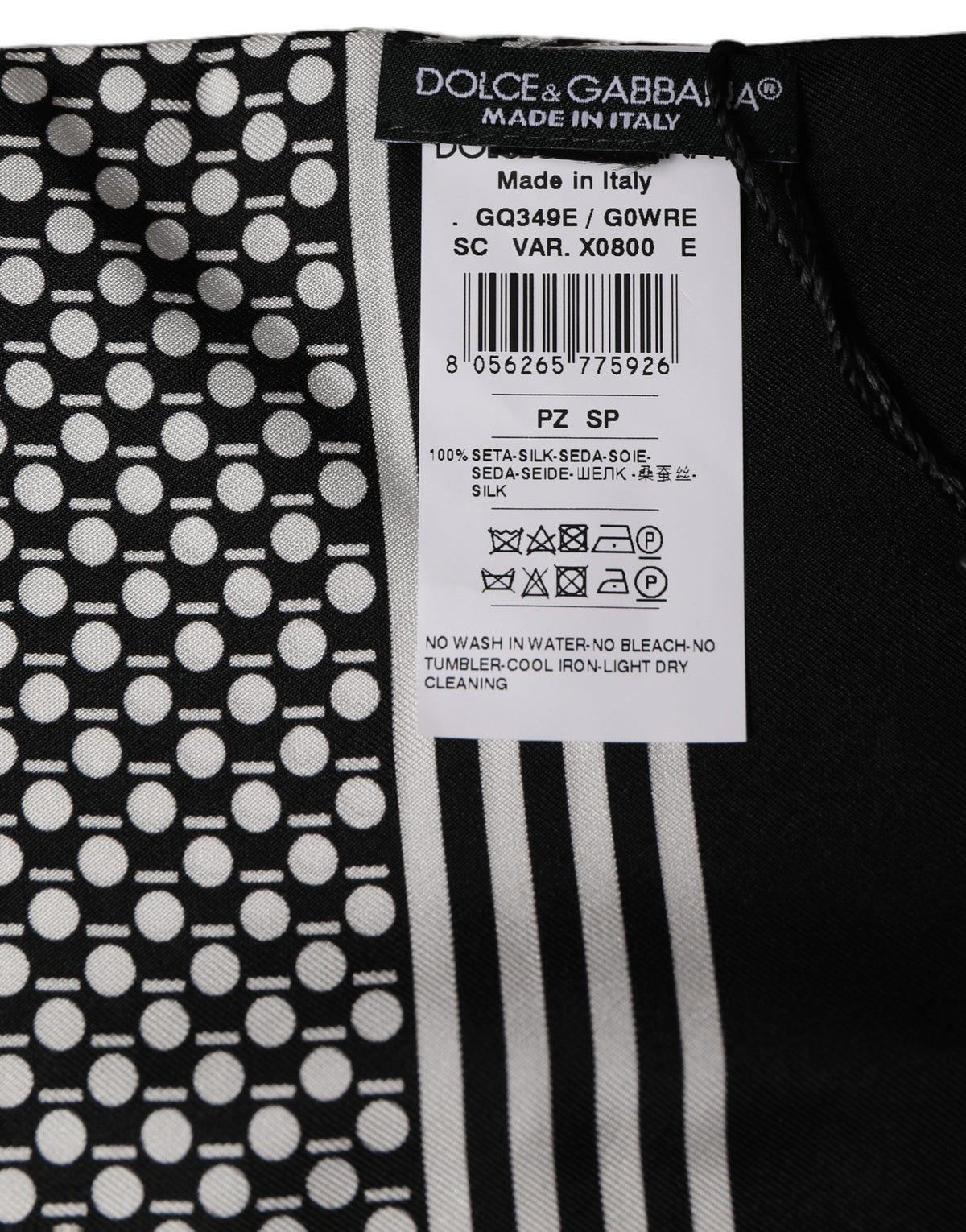 Dolce & Gabbana Seidenschal mit geometrischem Schwarz-Weiß-Muster