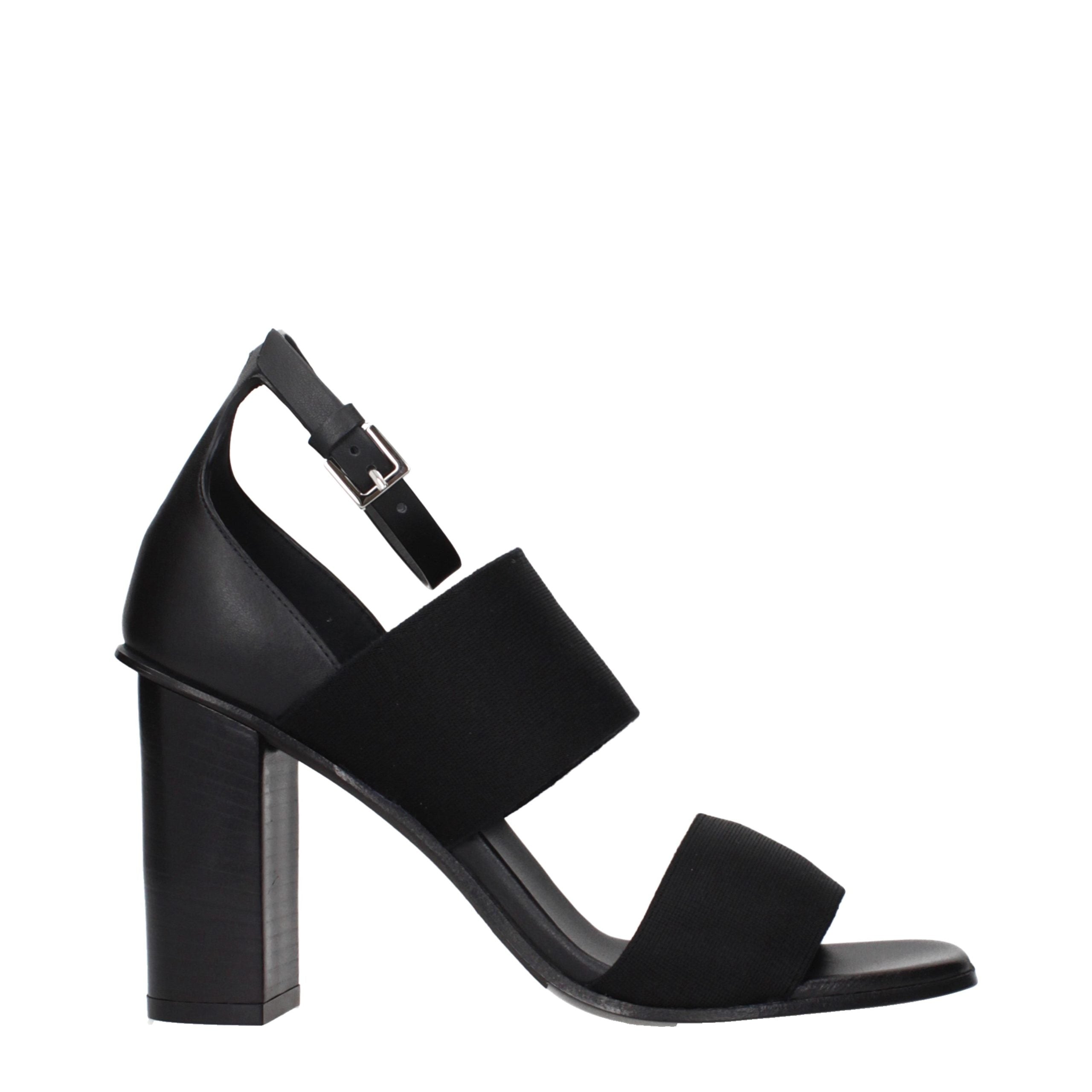 Max Mara Schwarze Plateau-Sandalen aus Stoff