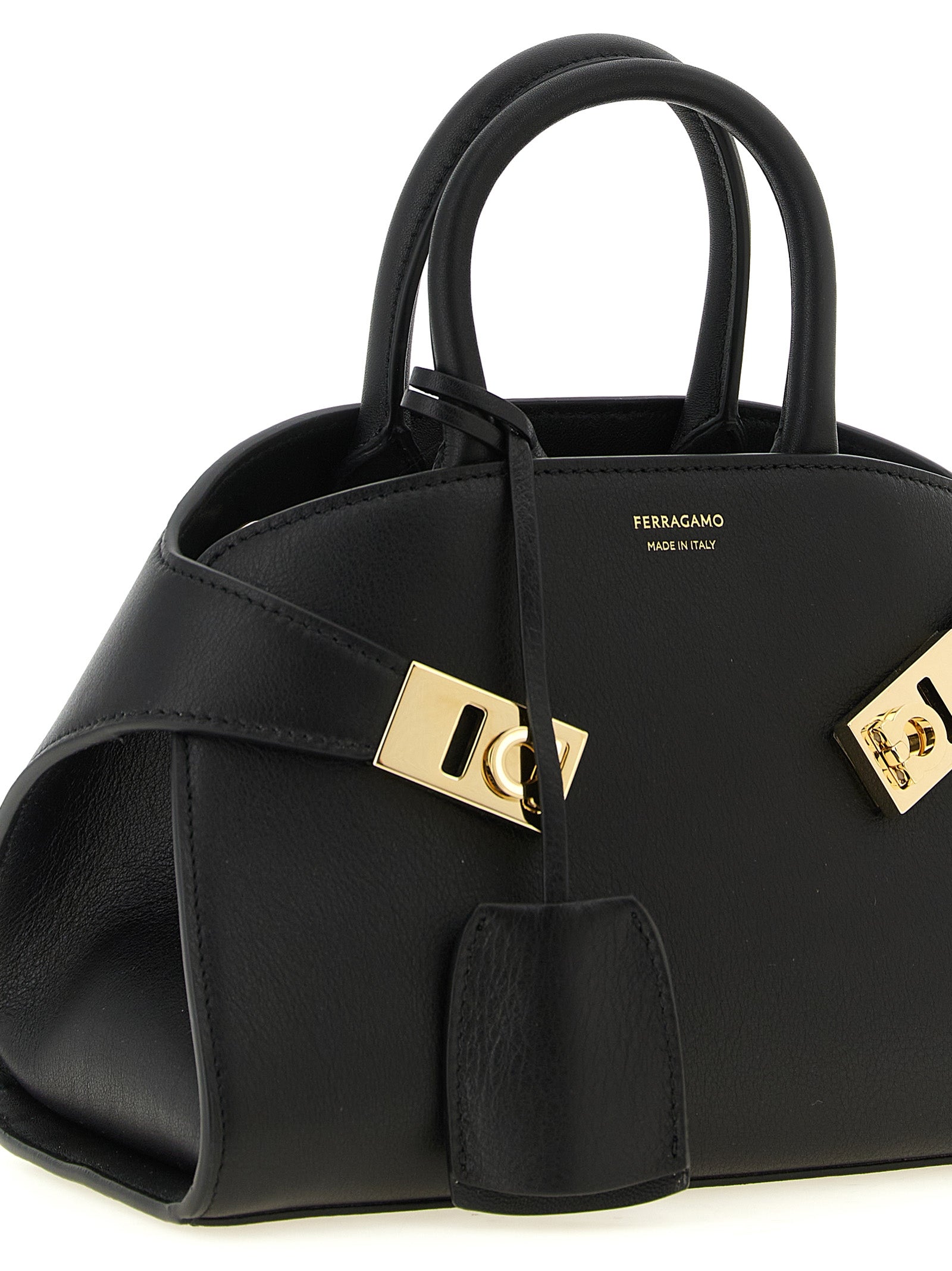 Ferragamo Schwarze Kalbsleder-Handtasche