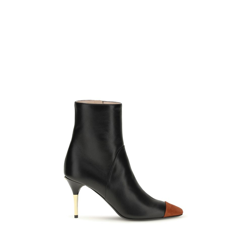Valentino Garavani Schwarze Ankle Boots aus Kalbsleder Bos Taurus