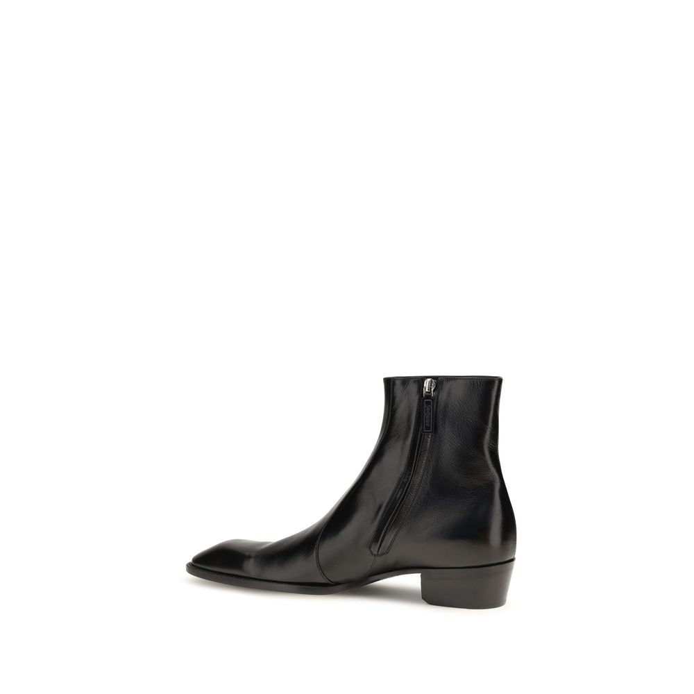 Saint Laurent Schwarze Ankle Boots aus Kalbsleder Bos Taurus