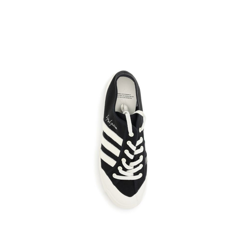 Y-3 Schwarze Stoff-Sneaker mit niedrigem Schaft