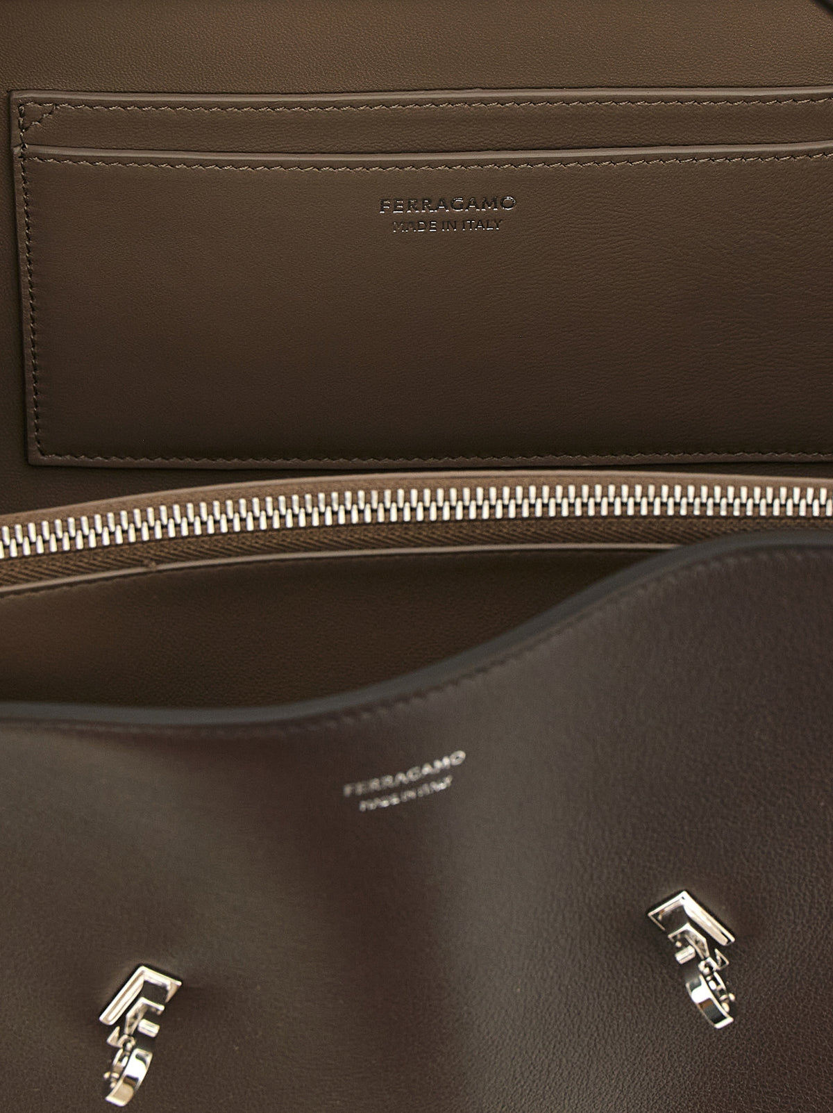 Ferragamo Braunes Kalbsleder Damen Crossbody Tasche