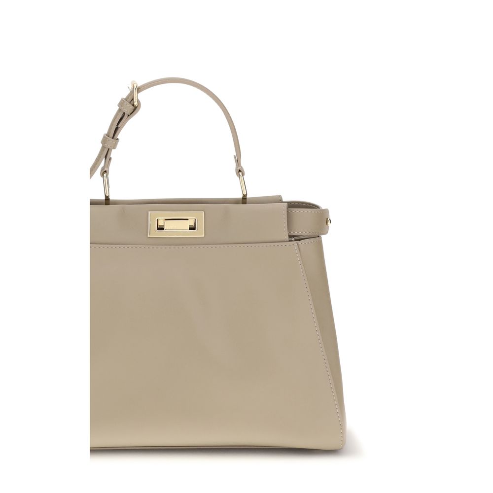 Fendi Beige Kalbsleder Bos Taurus Schultertasche