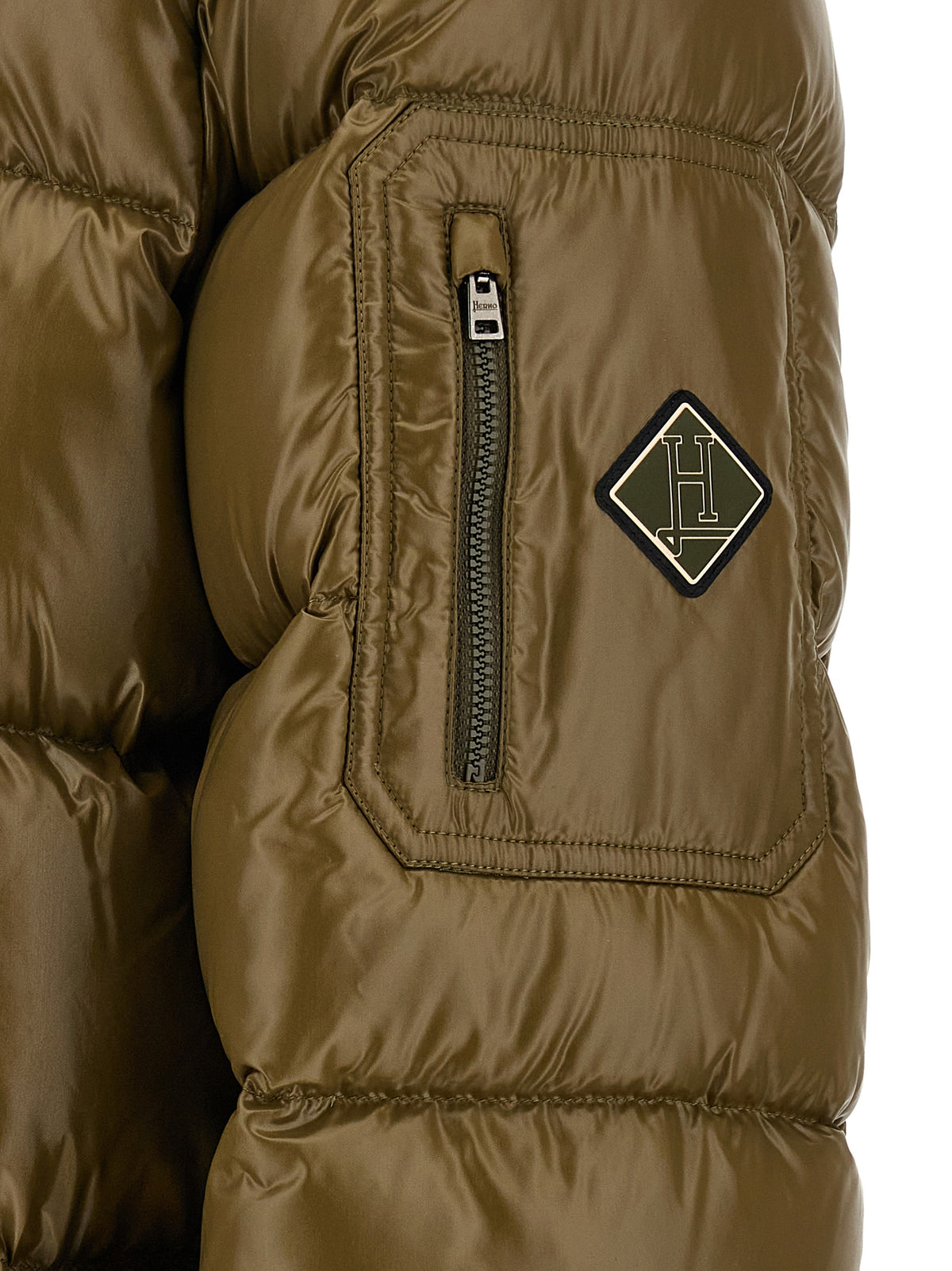 Herno Zweifarbige Polyamid-Steppjacke in voller Länge