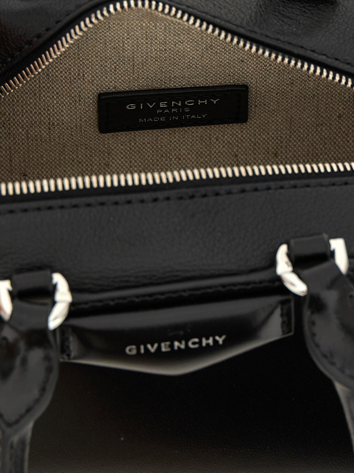 Givenchy Schwarze Kalbsleder-Handtasche