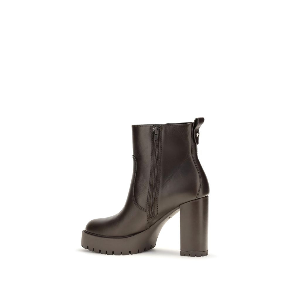 PINKO Braune Ankle Boots aus Kalbsleder Bos Taurus