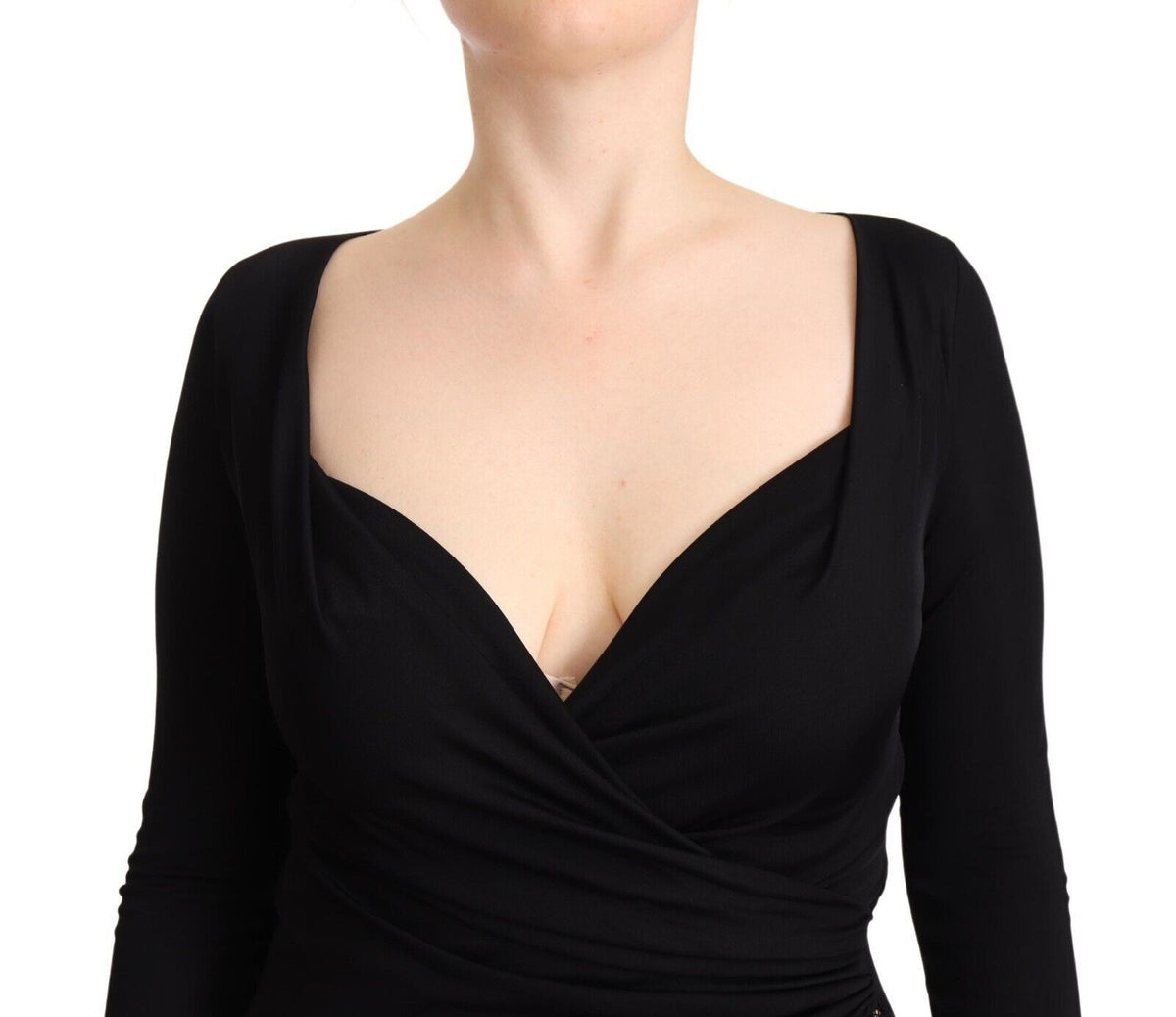 GF Ferre Schwarzes Midikleid mit langen Ärmeln und Sweetheart-Ausschnitt