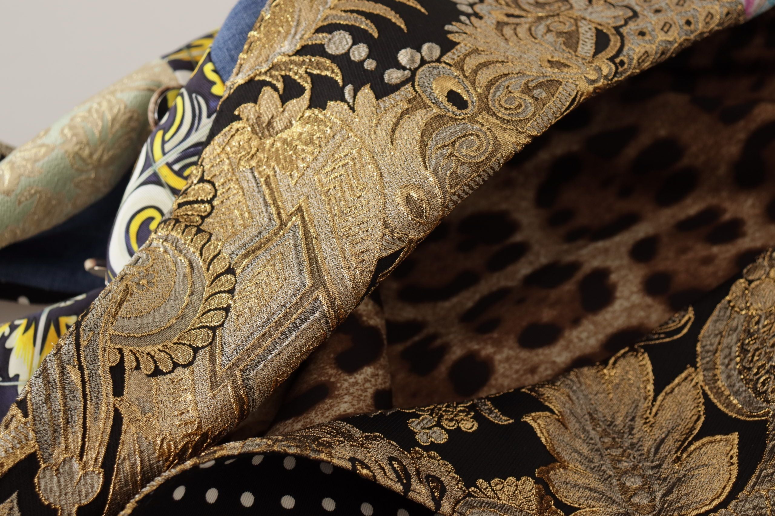 Dolce & Gabbana Mehrfarbige doppelreihige Jacquard-Blazerjacke aus Patchwork