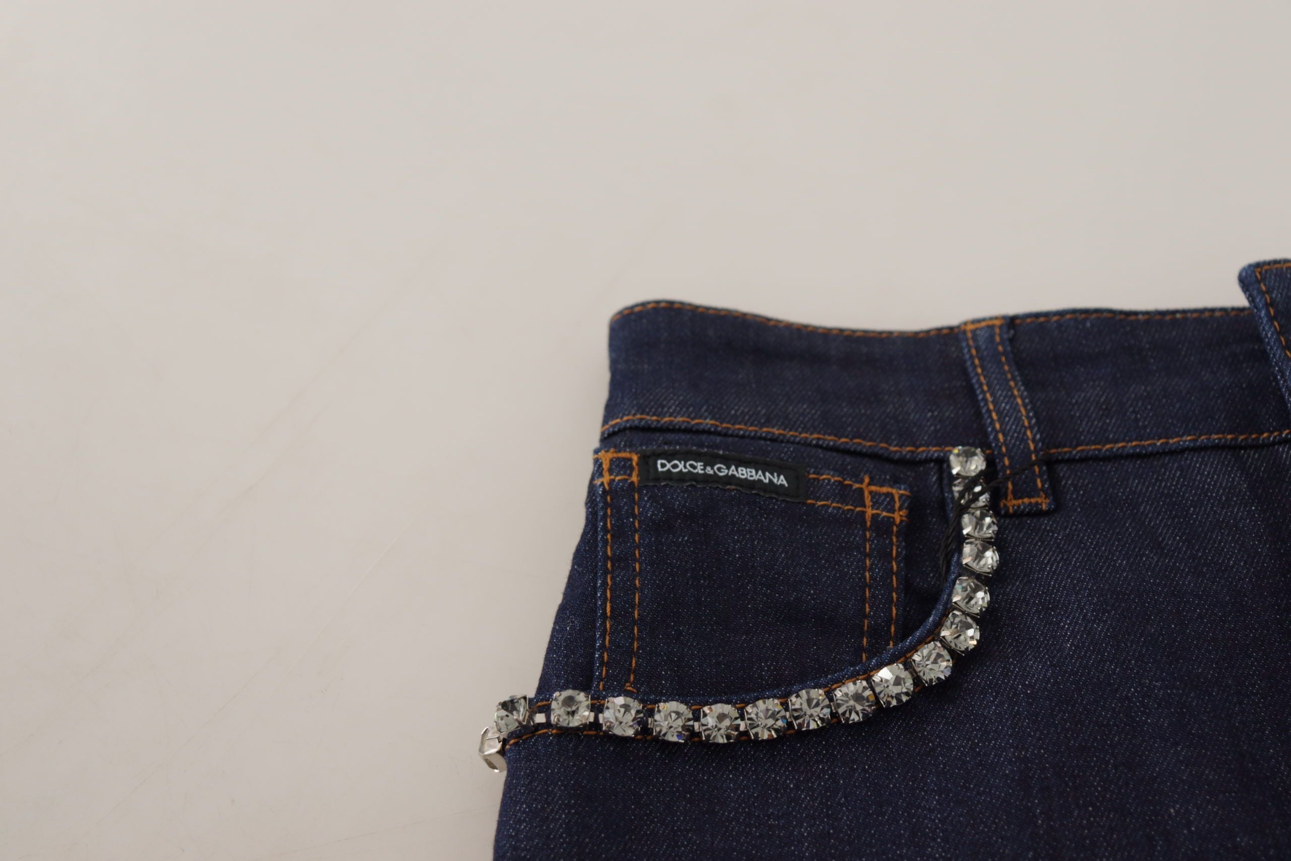 Dolce & Gabbana Blaue Stretch-Denim-Hotpants mit Kristallen