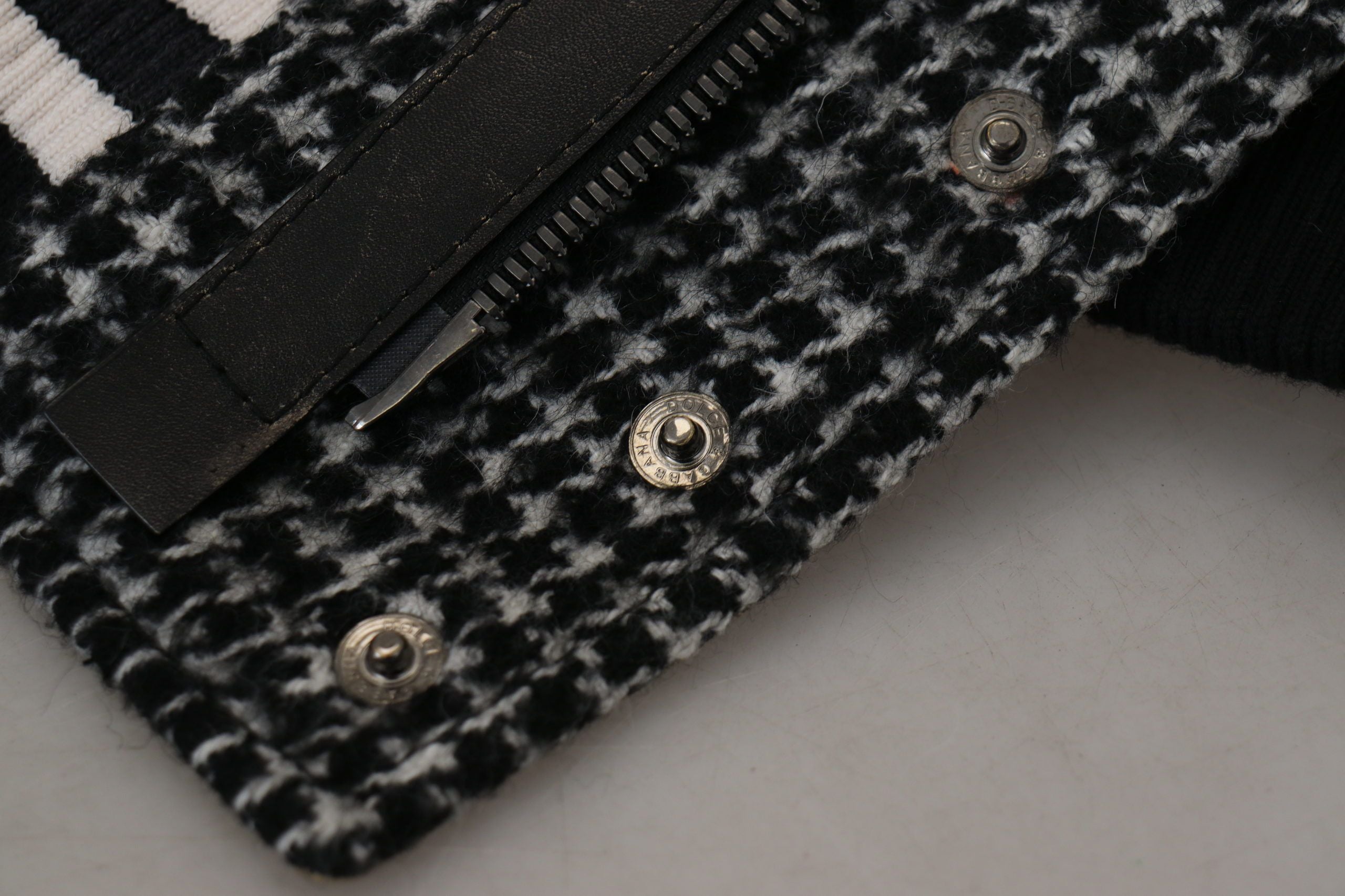 Dolce & Gabbana Schwarze Bomberjacke aus Polyester mit Hahnentrittmuster