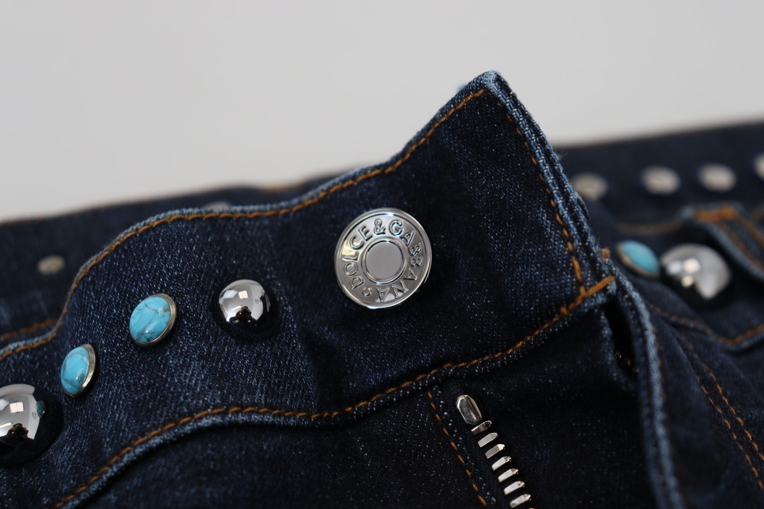 Dolce & Gabbana Blaue Baumwoll-Nieten-Denim-Jeans mit niedriger Taille