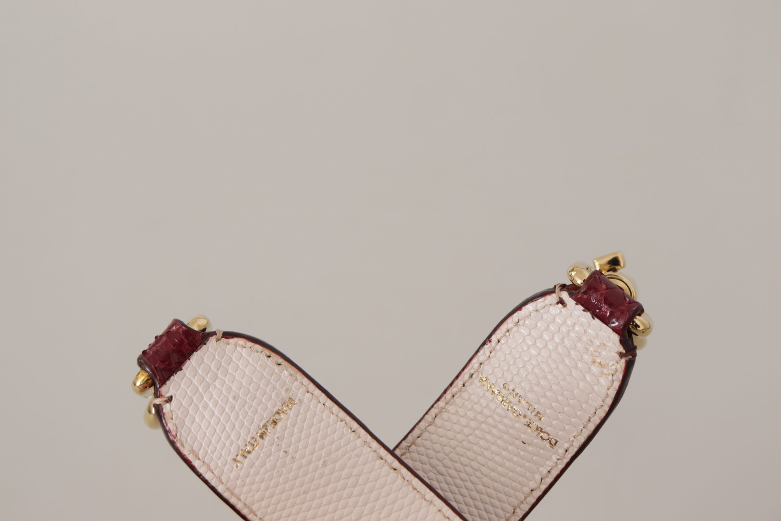 Dolce & Gabbana Bordeaux Leder Crystals Tasche Schulterriemen