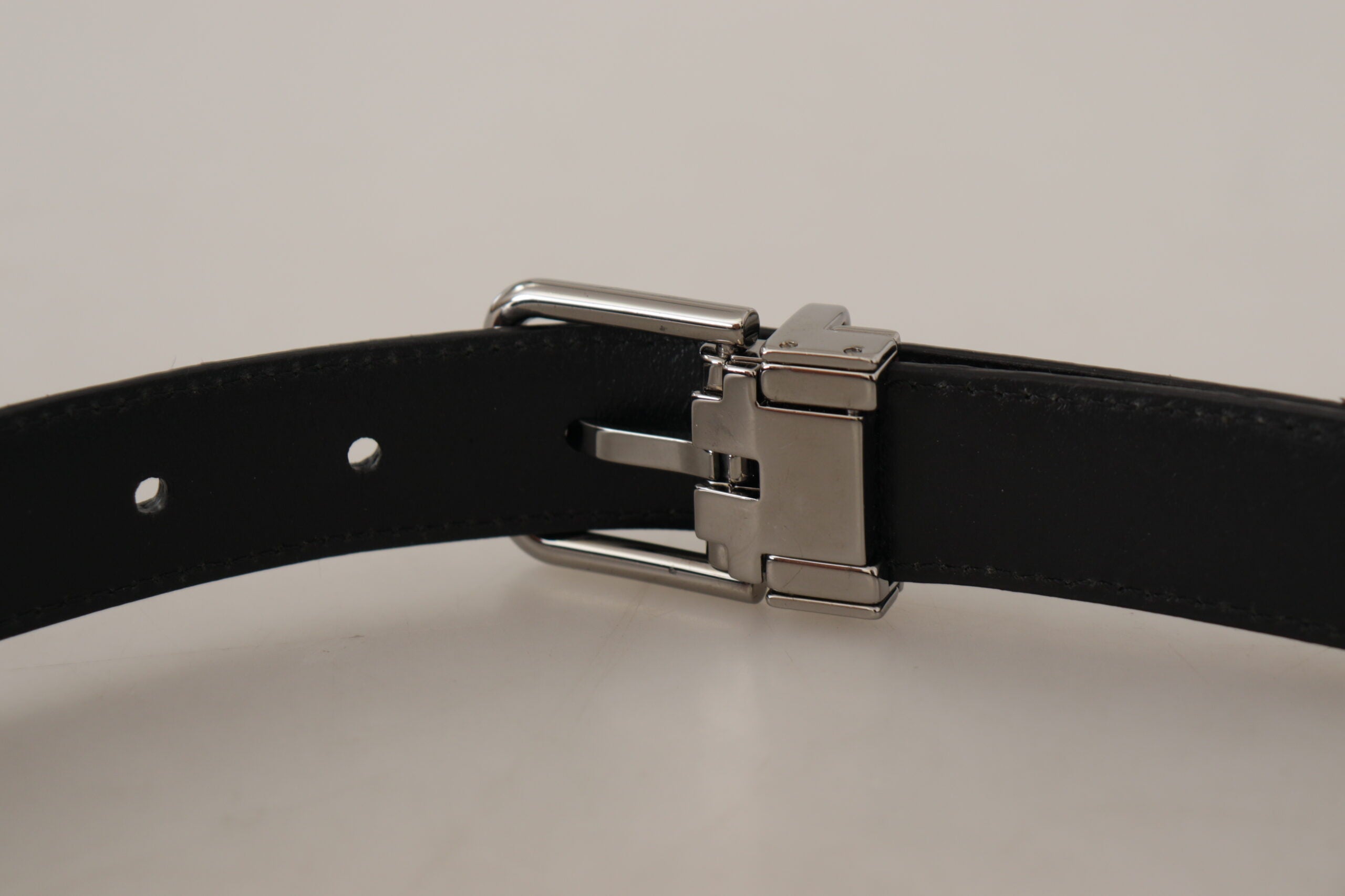 Dolce & Gabbana Roter Exotenleder-Gürtel mit Metall-Logo-Schnalle