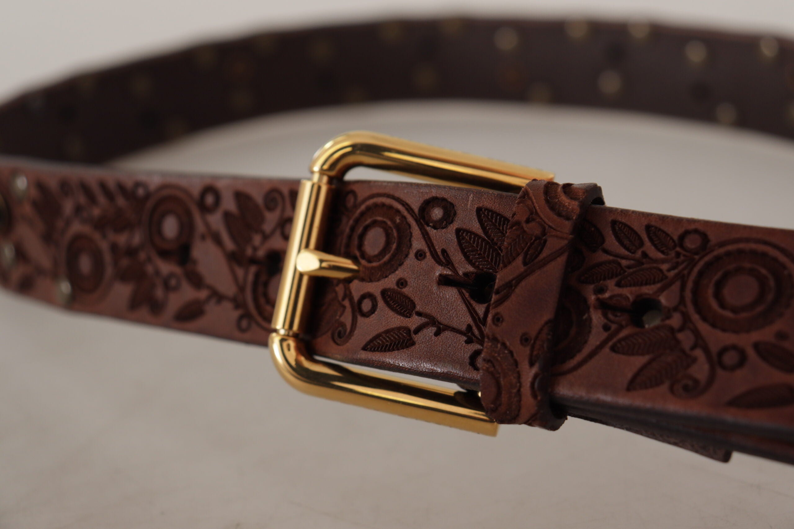 Dolce & Gabbana Braunes Kalbsleder mit geprägter goldener Metallschnalle