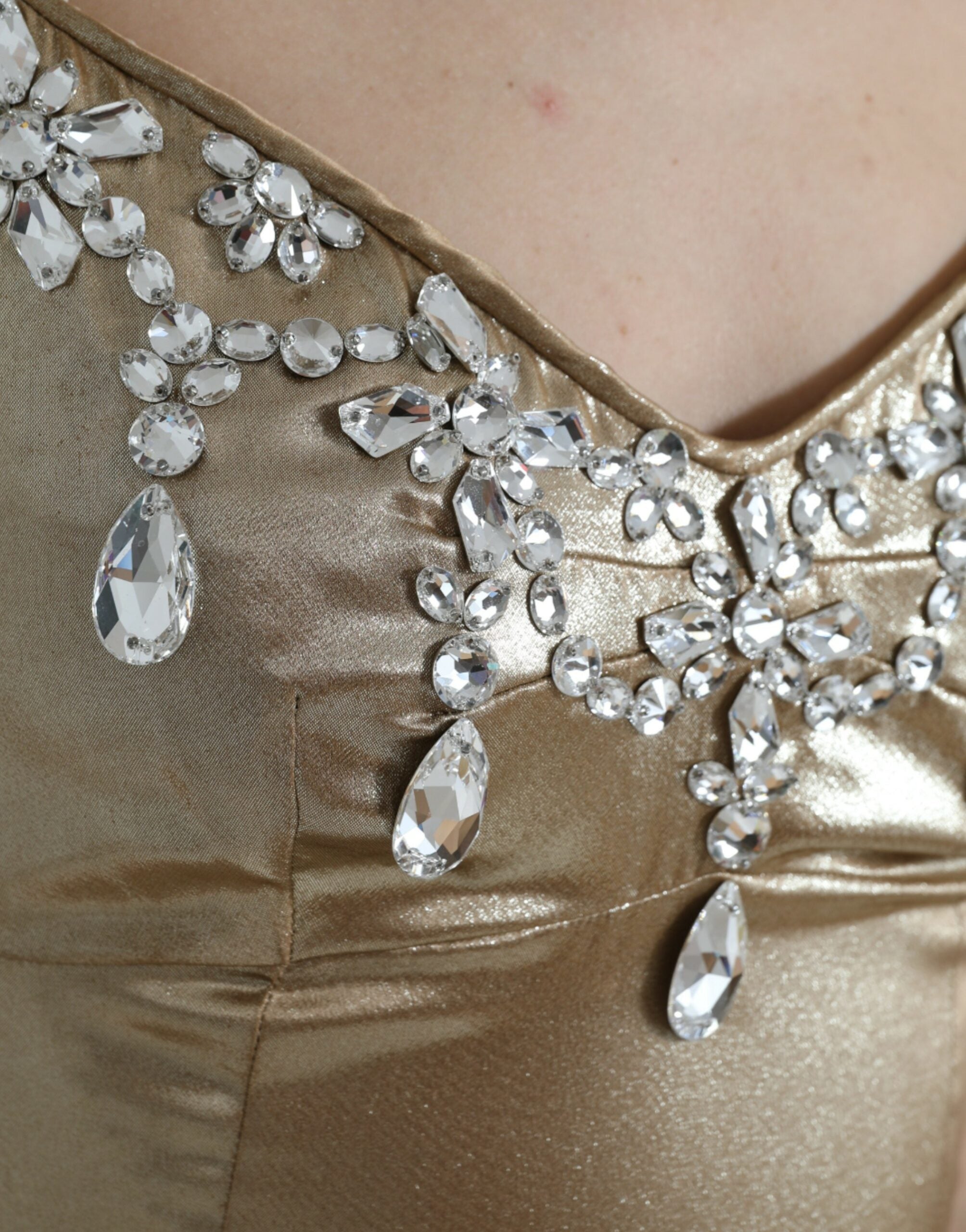 Dolce & Gabbana Metallisches Kleid mit Goldkristall-Verzierung
