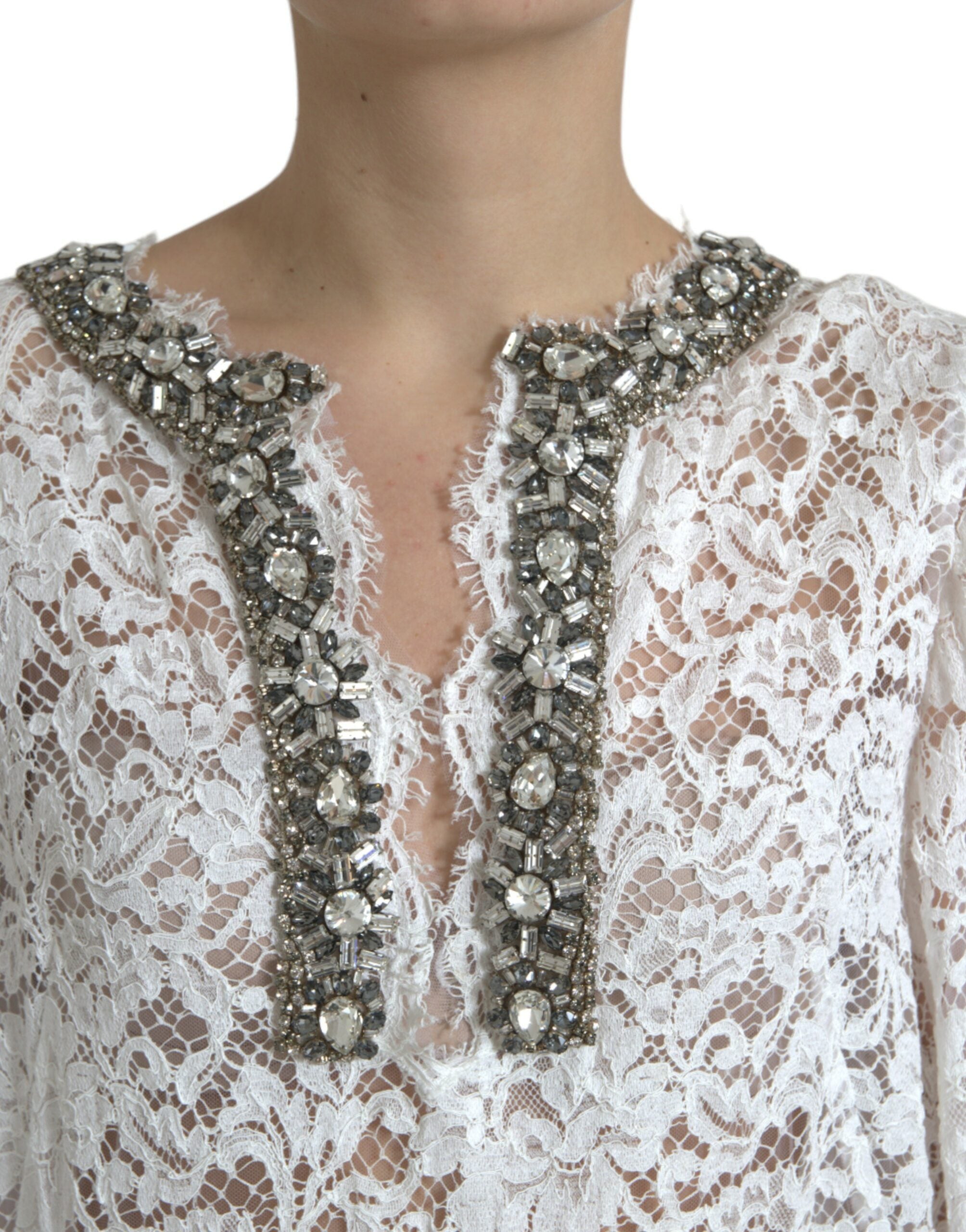 Dolce & Gabbana Weißes, kristallverziertes Etuikleid aus Spitze