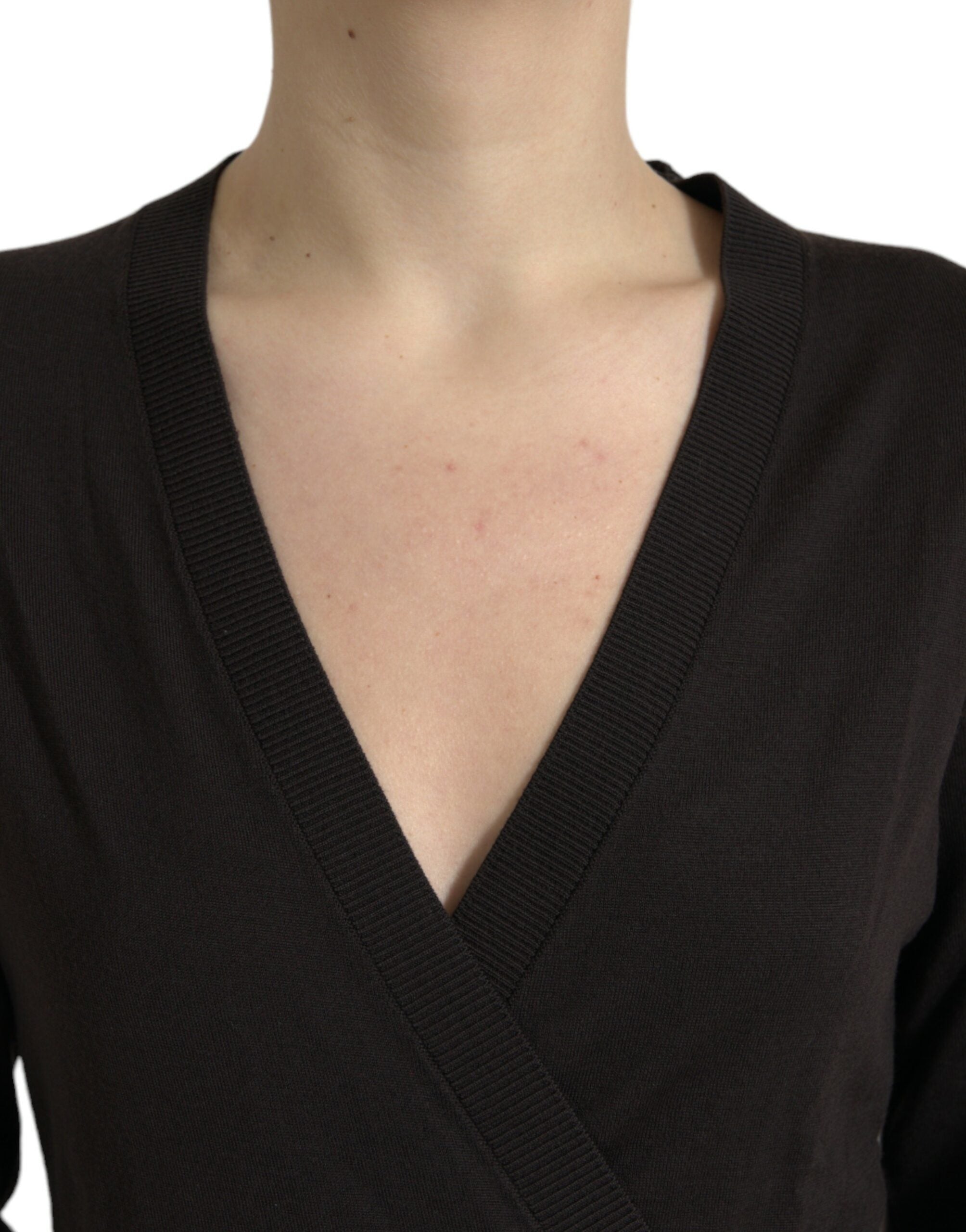 Dolce & Gabbana Schwarzer Wollpullover mit V-Ausschnitt und gekreuztem Kragen