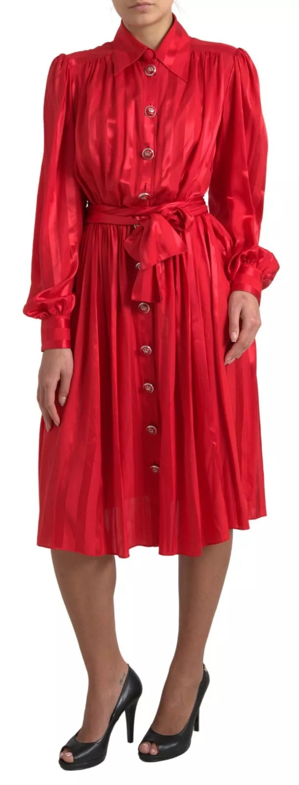 Dolce & Gabbana Rotes Midikleid mit Gürtel und Knopfleiste aus Satin und Seide
