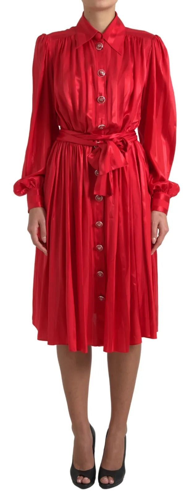 Dolce & Gabbana Rotes Midikleid mit Gürtel und Knopfleiste aus Satin und Seide