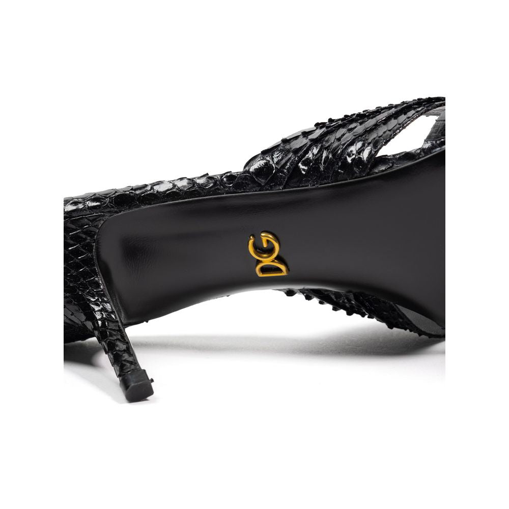 Dolce & Gabbana Sandalen mit Schlangenhaut-Print und Plateauabsatz in Schwarz