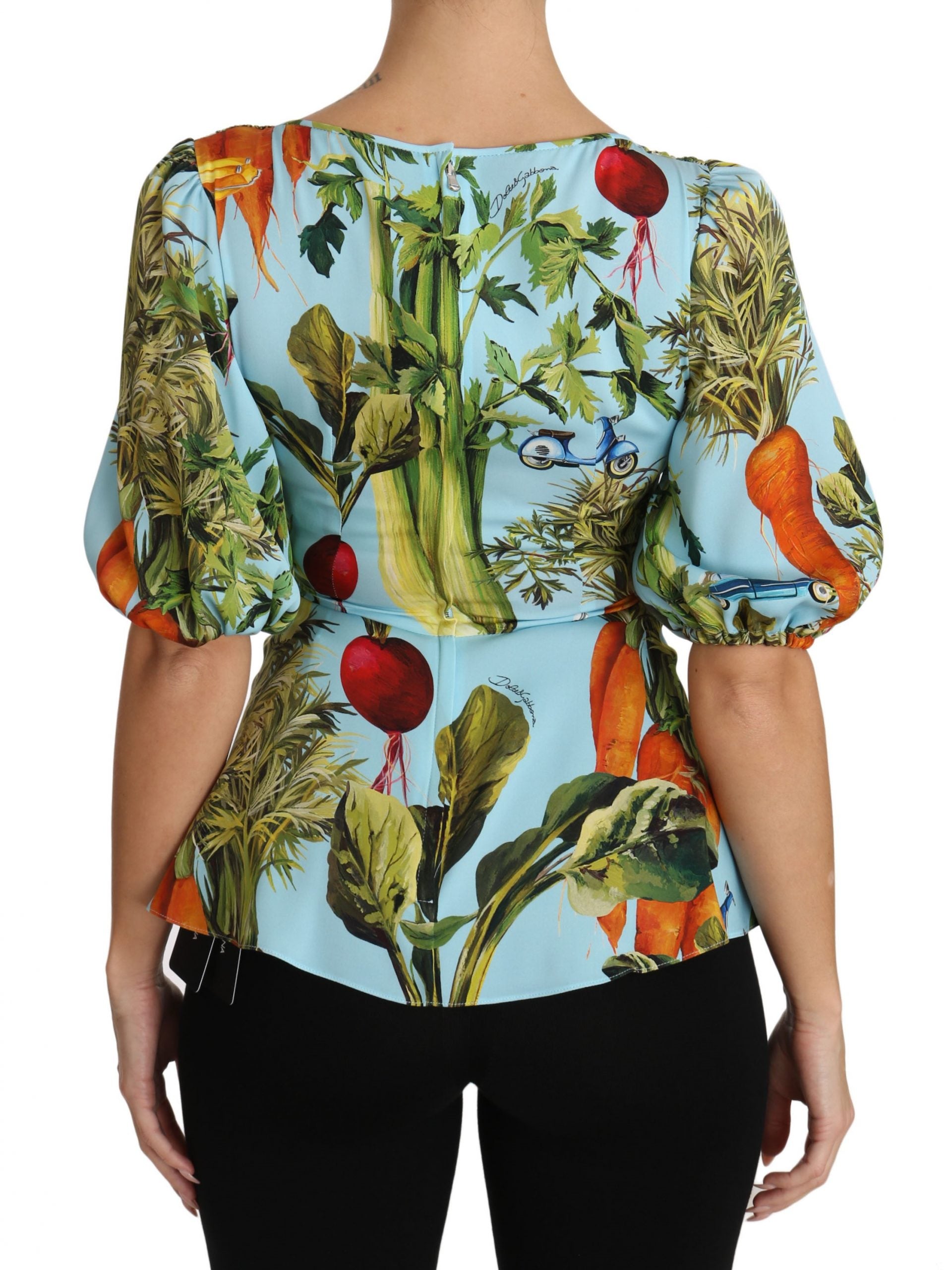Dolce & Gabbana Mehrfarbiges Seidentop mit Gemüsedruck Schößchen-Wickelbluse