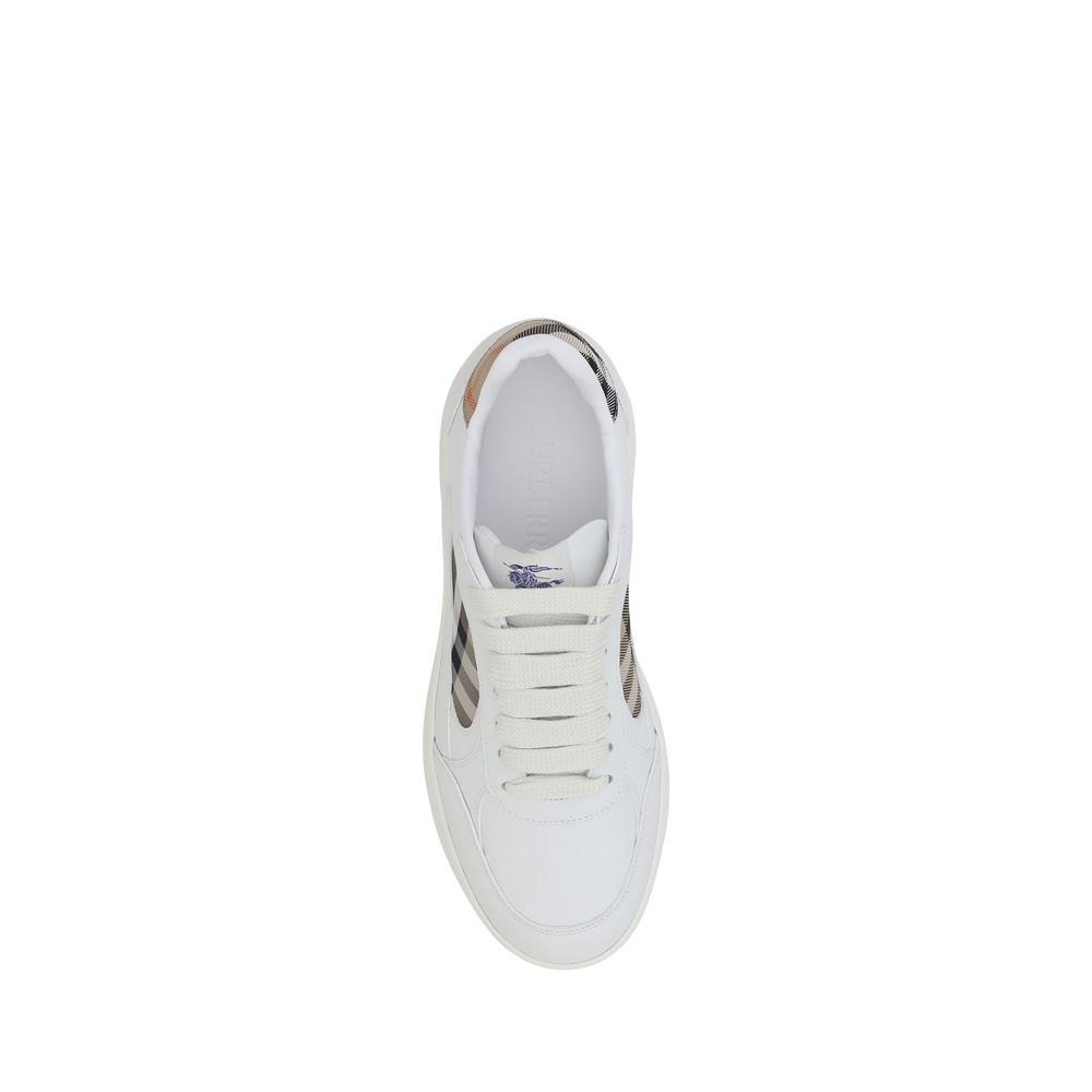 Burberry Weiße Low-Top-Sneaker aus Kalbsleder Bos Taurus