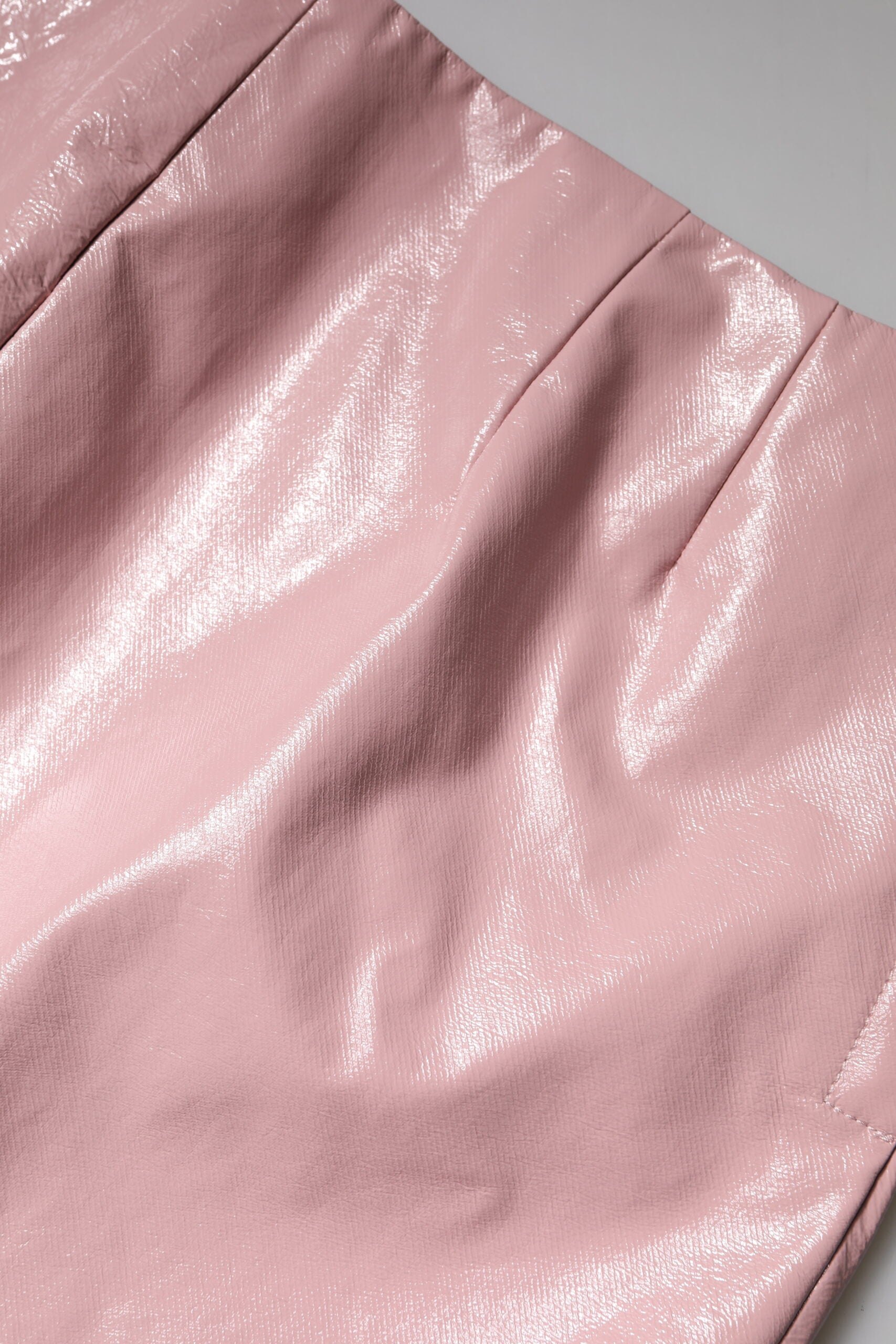 Dolce & Gabbana Glänzender pinkfarbener Baumwoll-Minirock mit hoher Taille