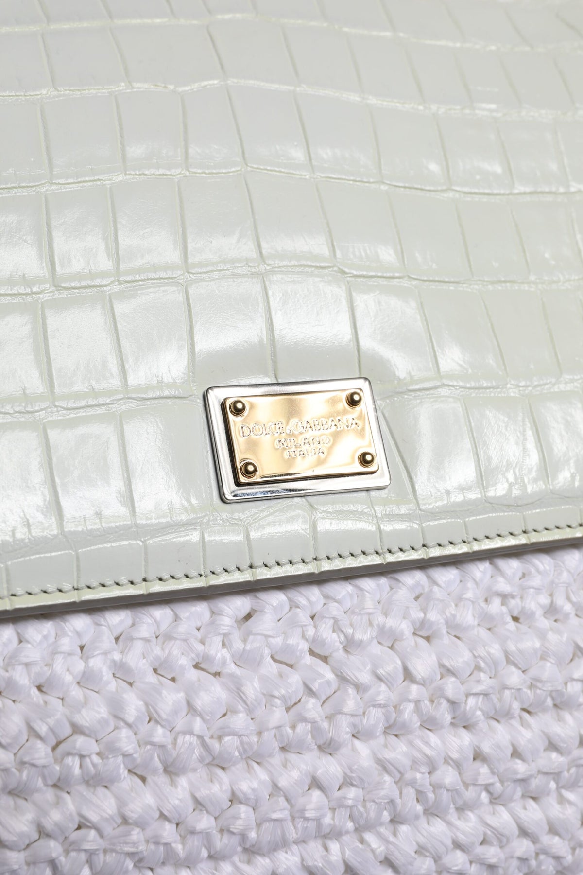 Dolce & Gabbana Weiße Rafia Leder Umhängetasche mit oberem Griff