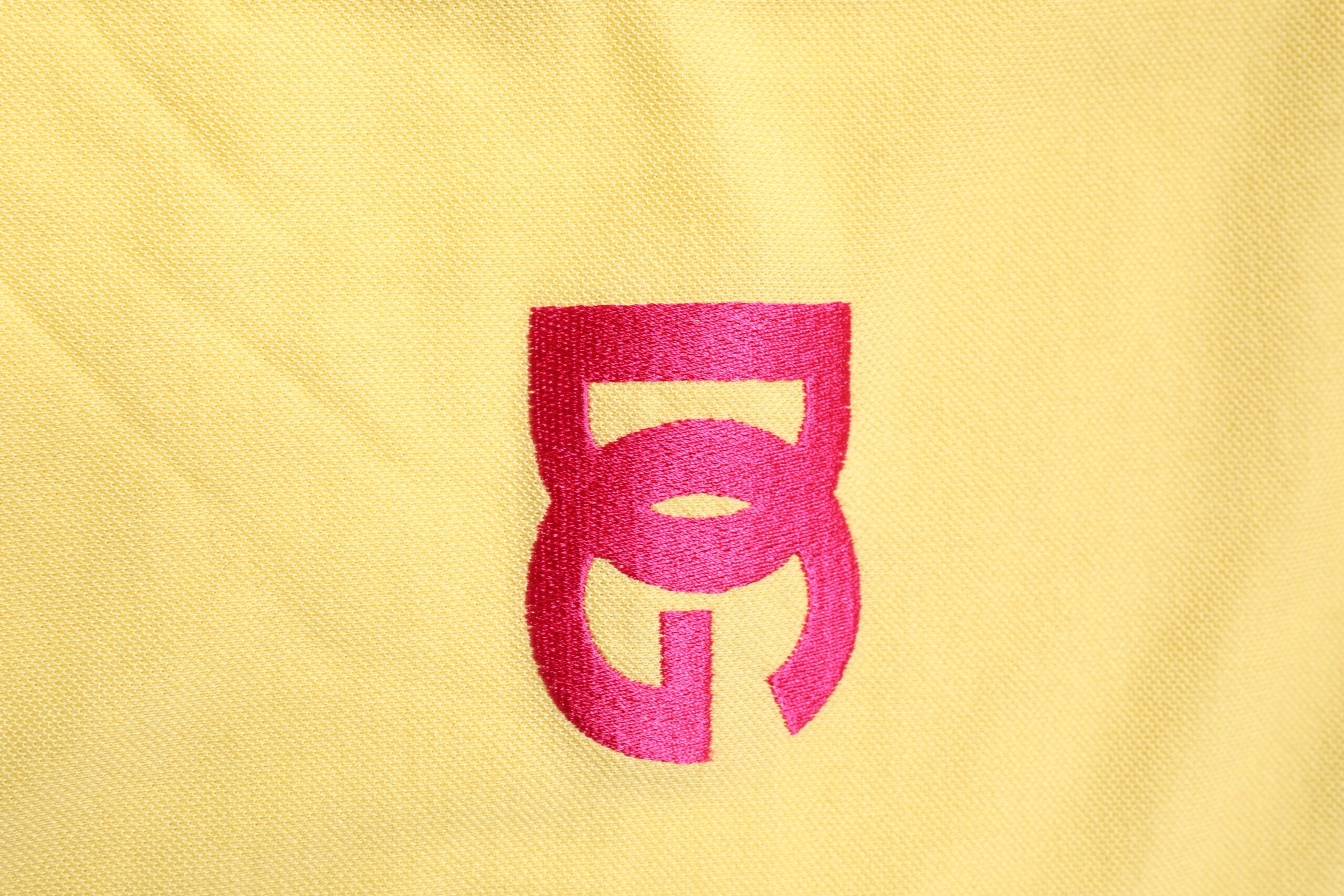 Dolce & Gabbana Gelbes Logo-Polo-T-Shirt aus Baumwolle mit Kragen