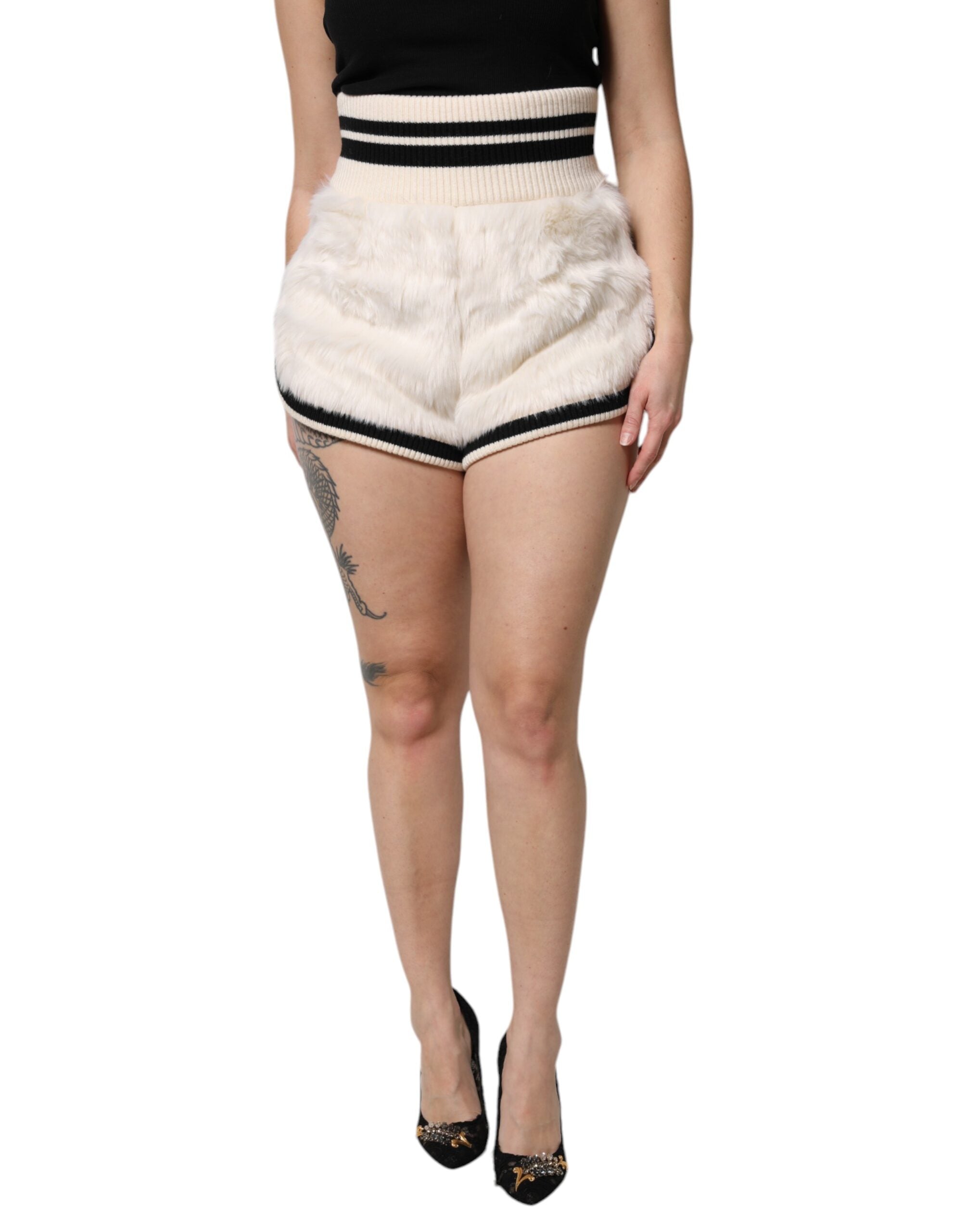 Dolce & Gabbana Weißer Kunstpelz mit hoher Taille Hot Pants kurz