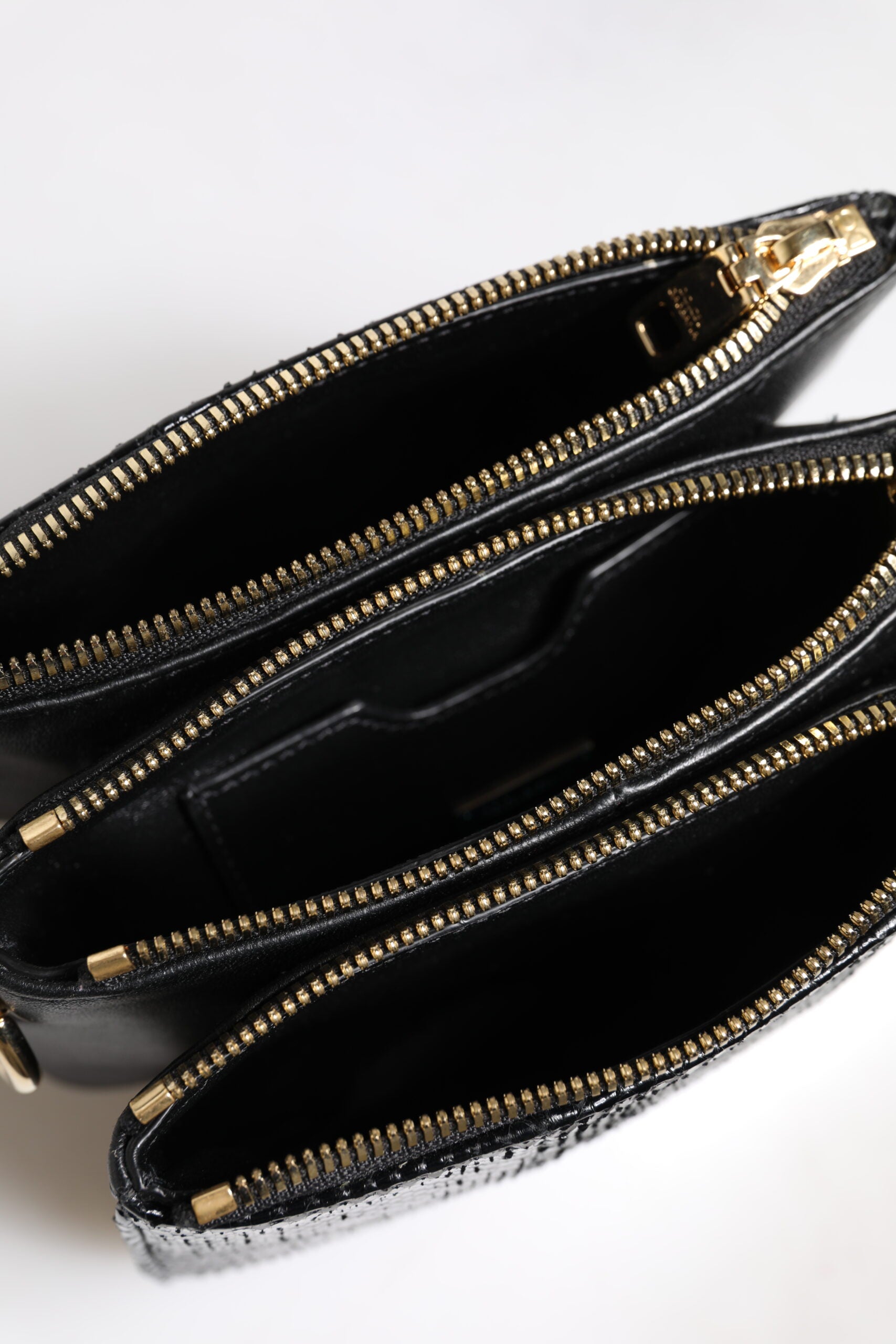 Dolce & Gabbana Schwarze Exotenleder-Schulterriemen-Clutch-Tasche