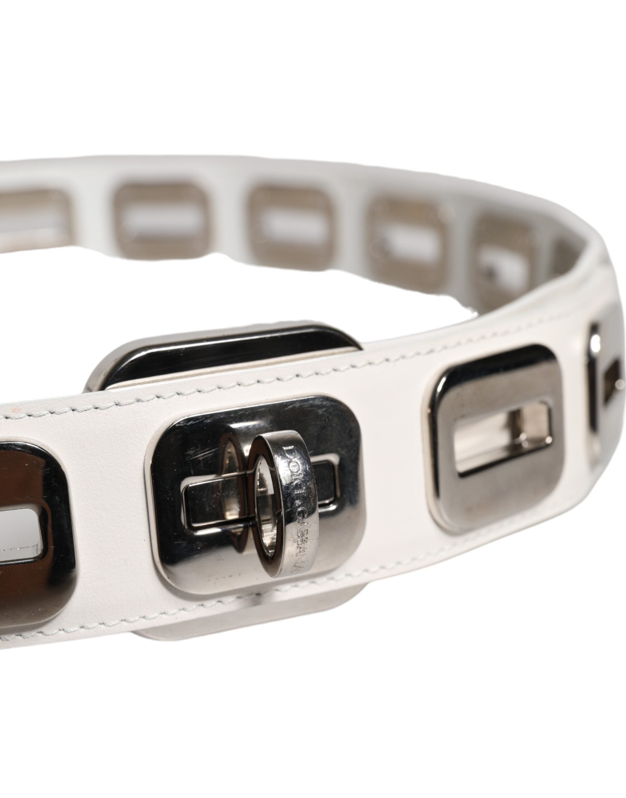 Dolce & Gabbana Weißes Leder, Goldton, drehbare Schnalle, Gürtel