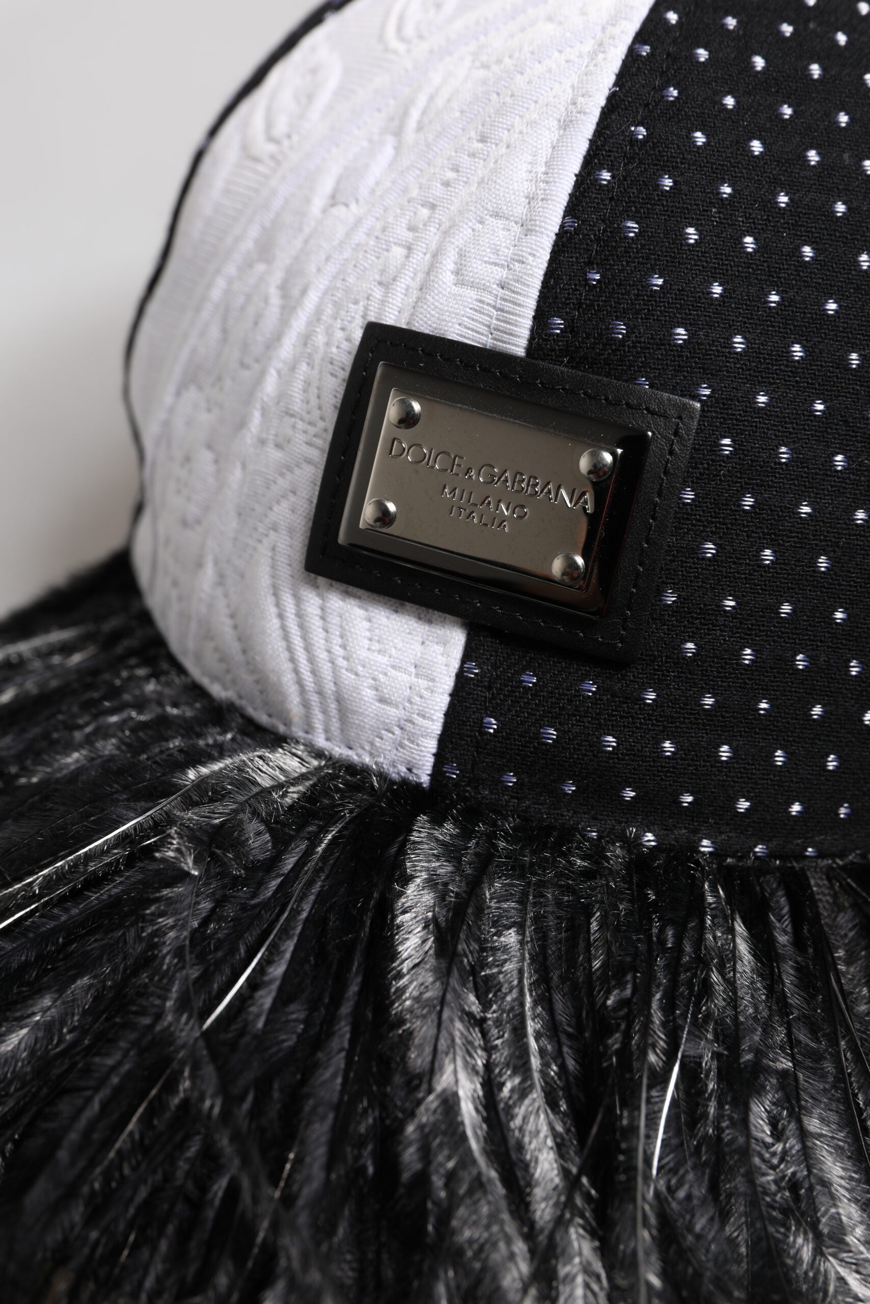 Dolce & Gabbana Weiß Schwarz Polka Dot Federn Baseballmütze