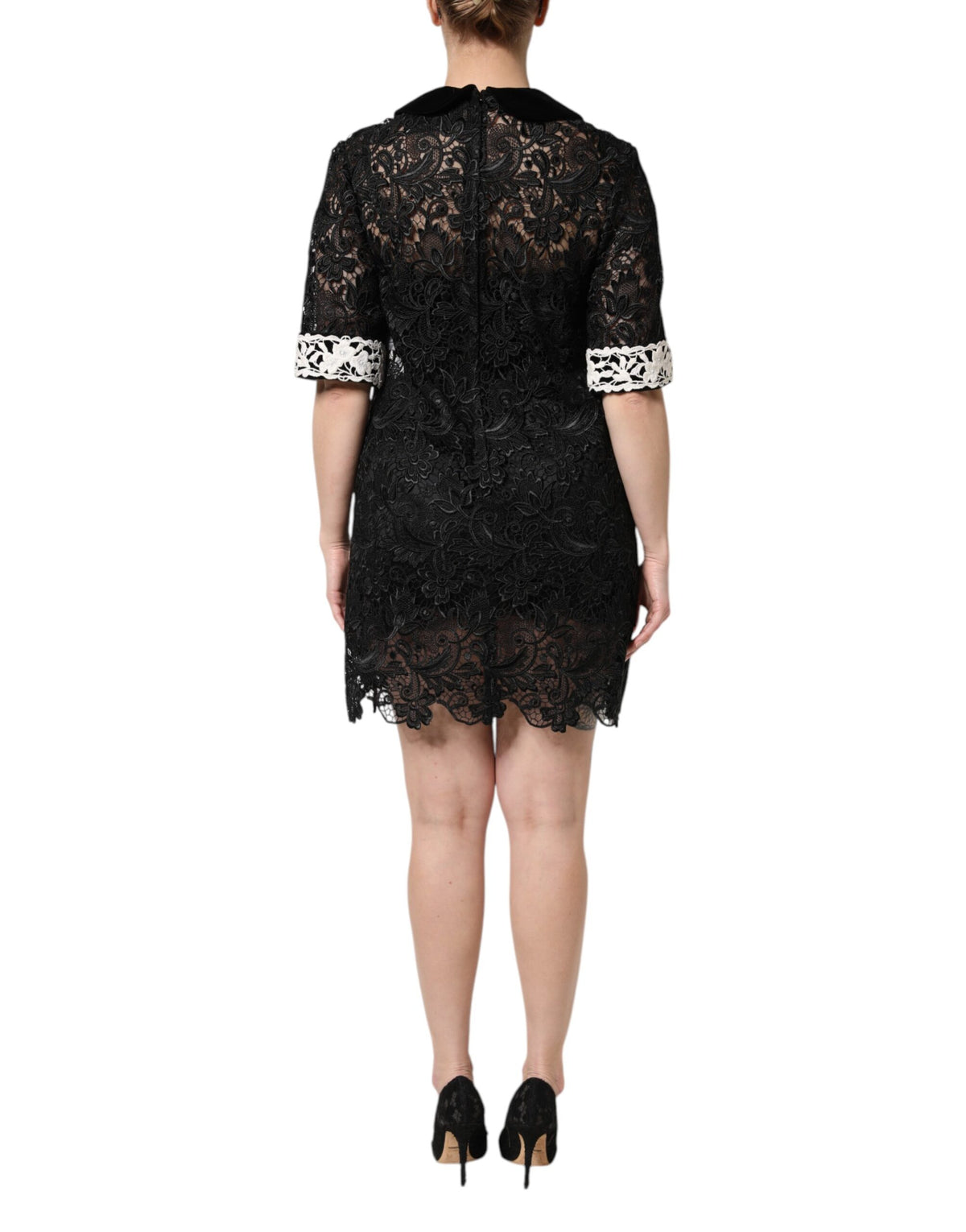 Dolce & Gabbana Schwarzes Minikleid mit floraler Spitze verschönert