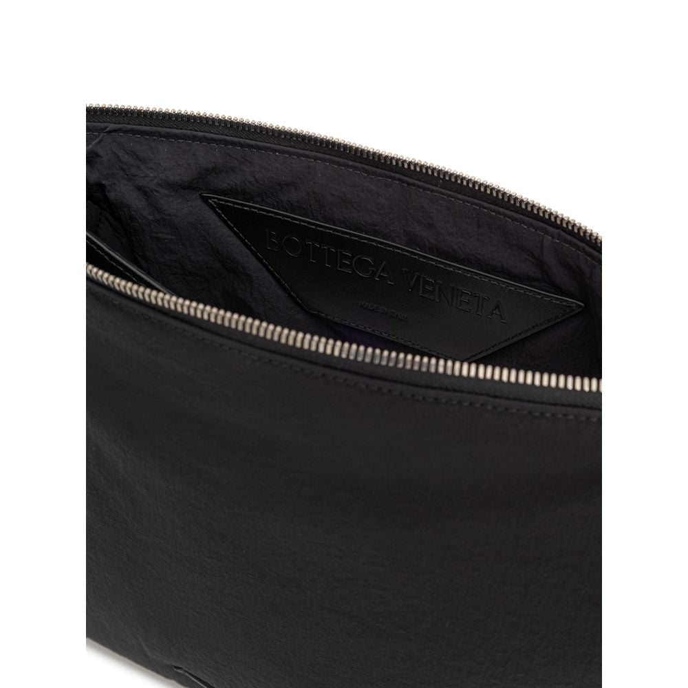 Bottega Veneta Schwarze Nylon Clutch Tasche