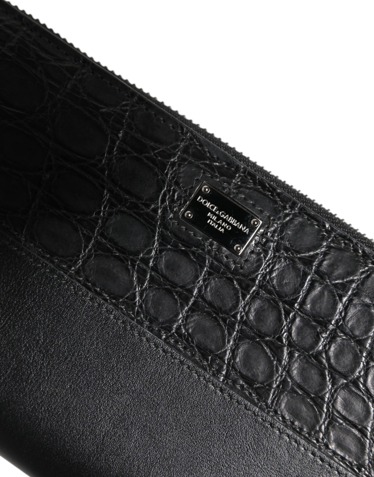 Dolce & Gabbana Schwarzes Leder Logo-Plakette Zip Around Continental Brieftasche