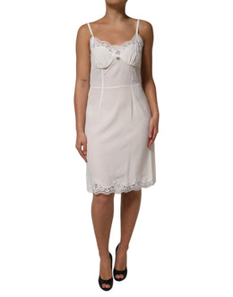 Dolce & Gabbana Weißes Spitzenkleid mit goldenem DG-Logo aus Seide Nachtwäsche