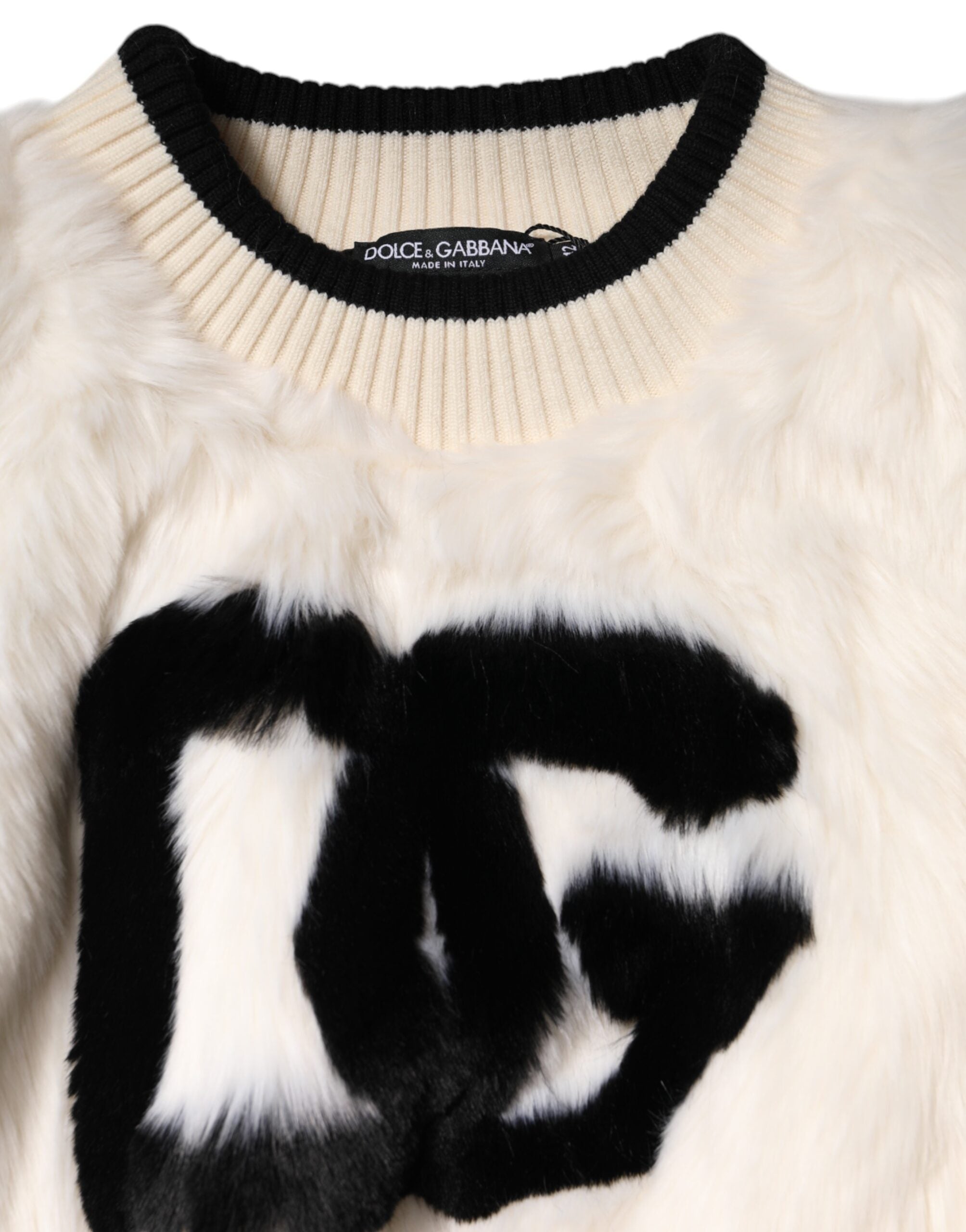 Dolce & Gabbana Weißer Cropped DG Sweatshirt Pullover aus Kunstfell