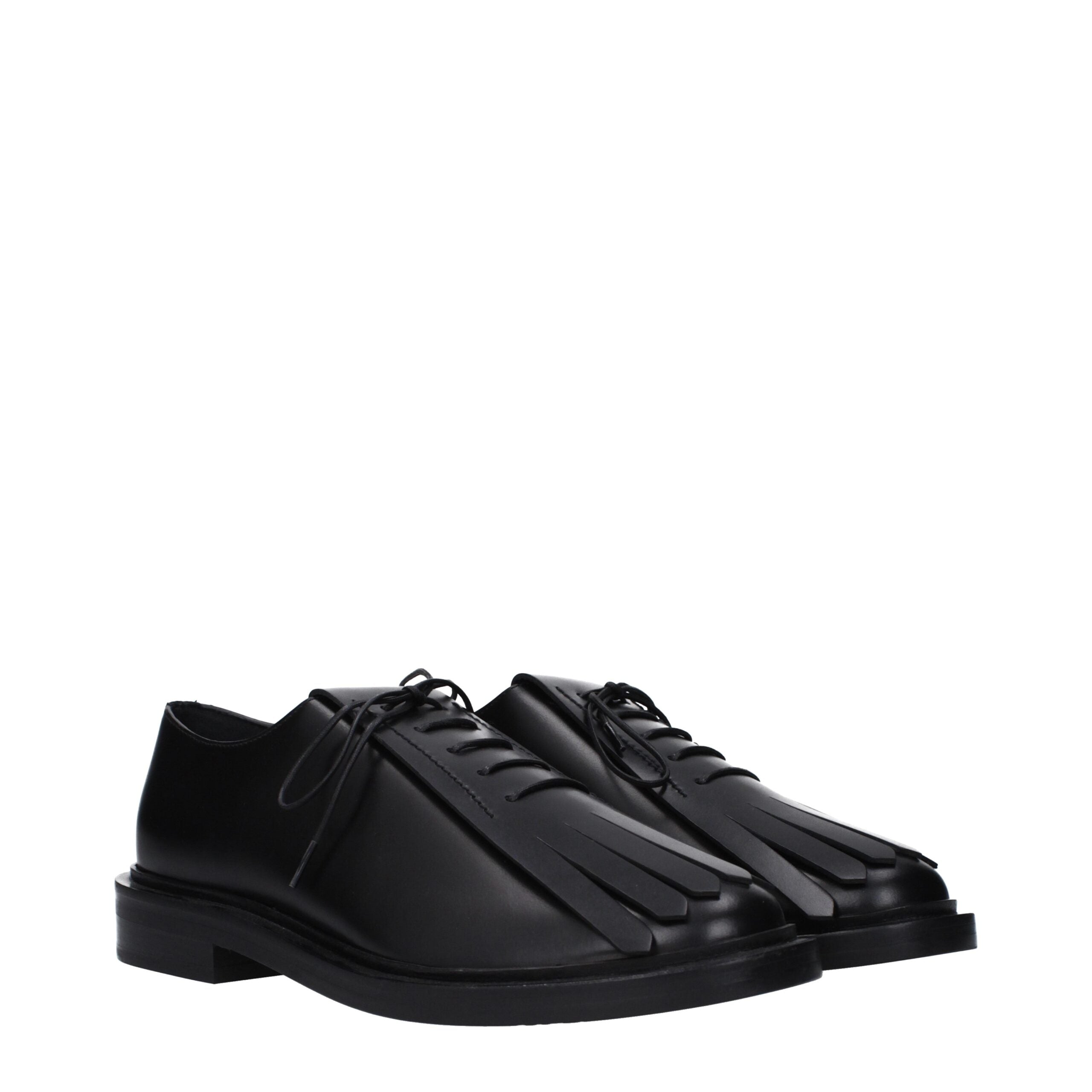 Max Mara Schwarze Oxford- und Derby-Schuhe aus Leder