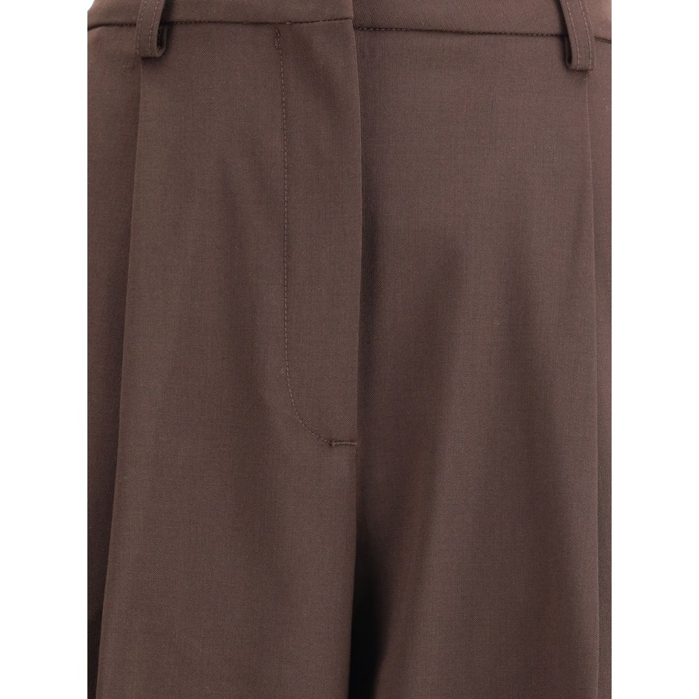 The Latest Faltenhose
